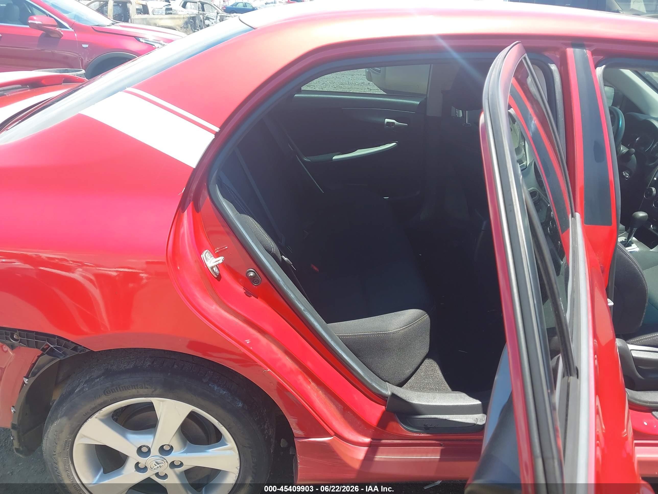 2013 Toyota Corolla S Red vin: 2T1BU4EEXDC949270
