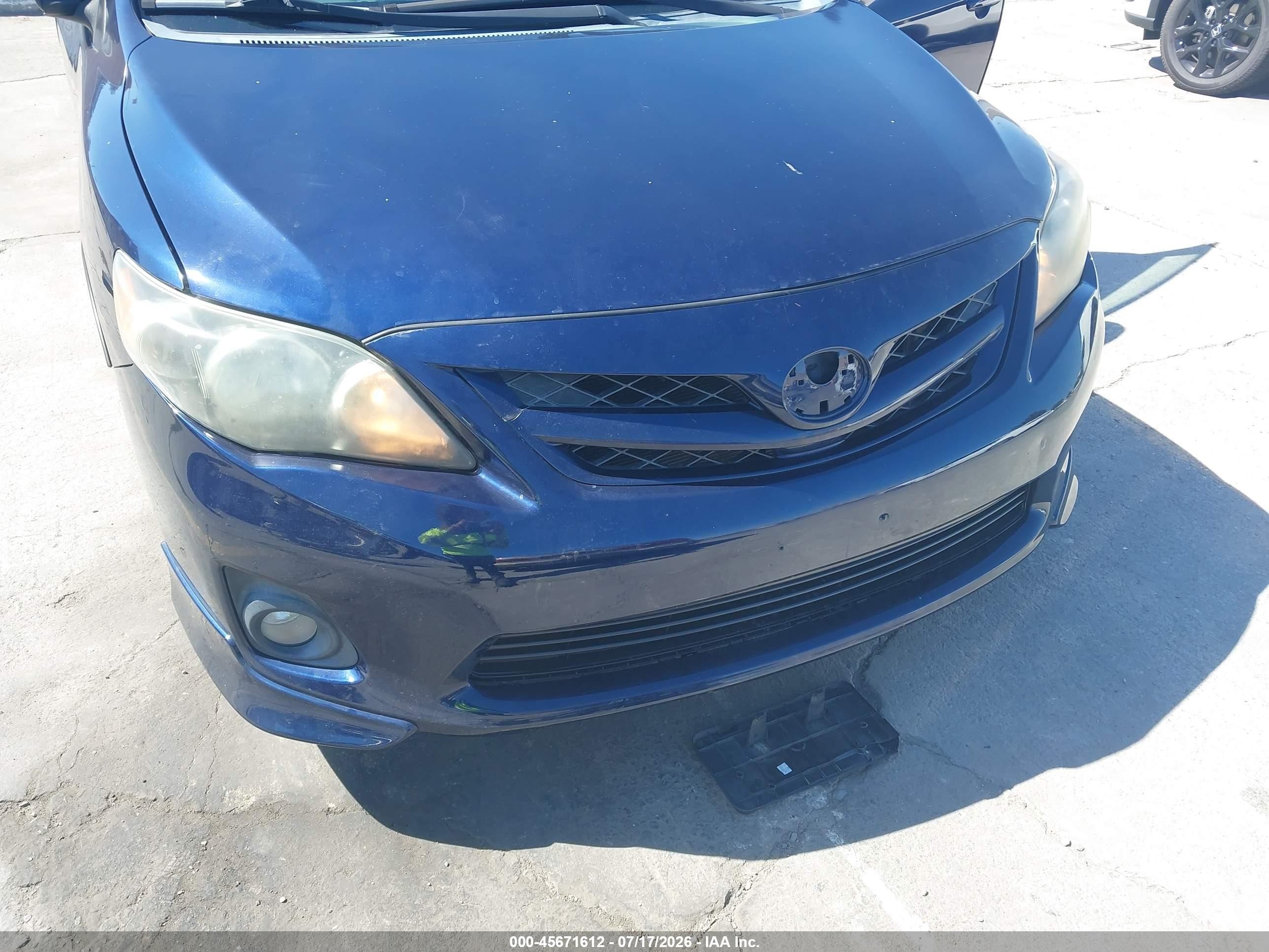 2013 Toyota Corolla S Blue vin: 2T1BU4EEXDC955893