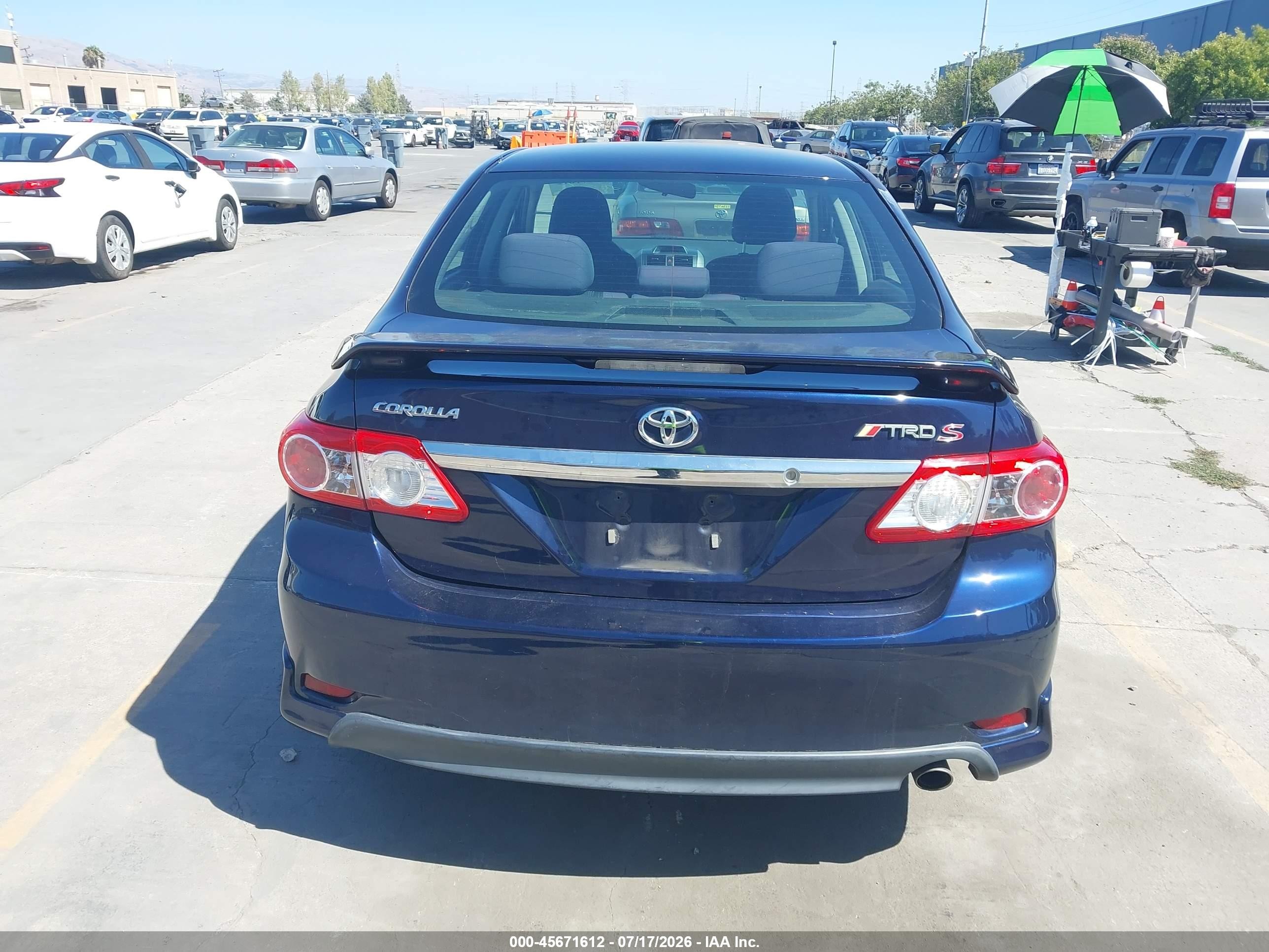 2013 Toyota Corolla S Blue vin: 2T1BU4EEXDC955893