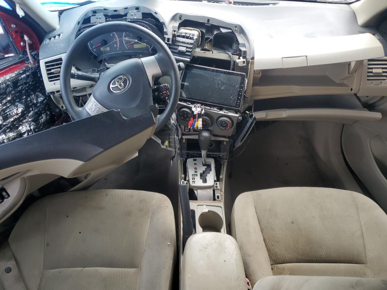 2013 Toyota Corolla Le Красный vin: 2T1BU4EEXDC963248
