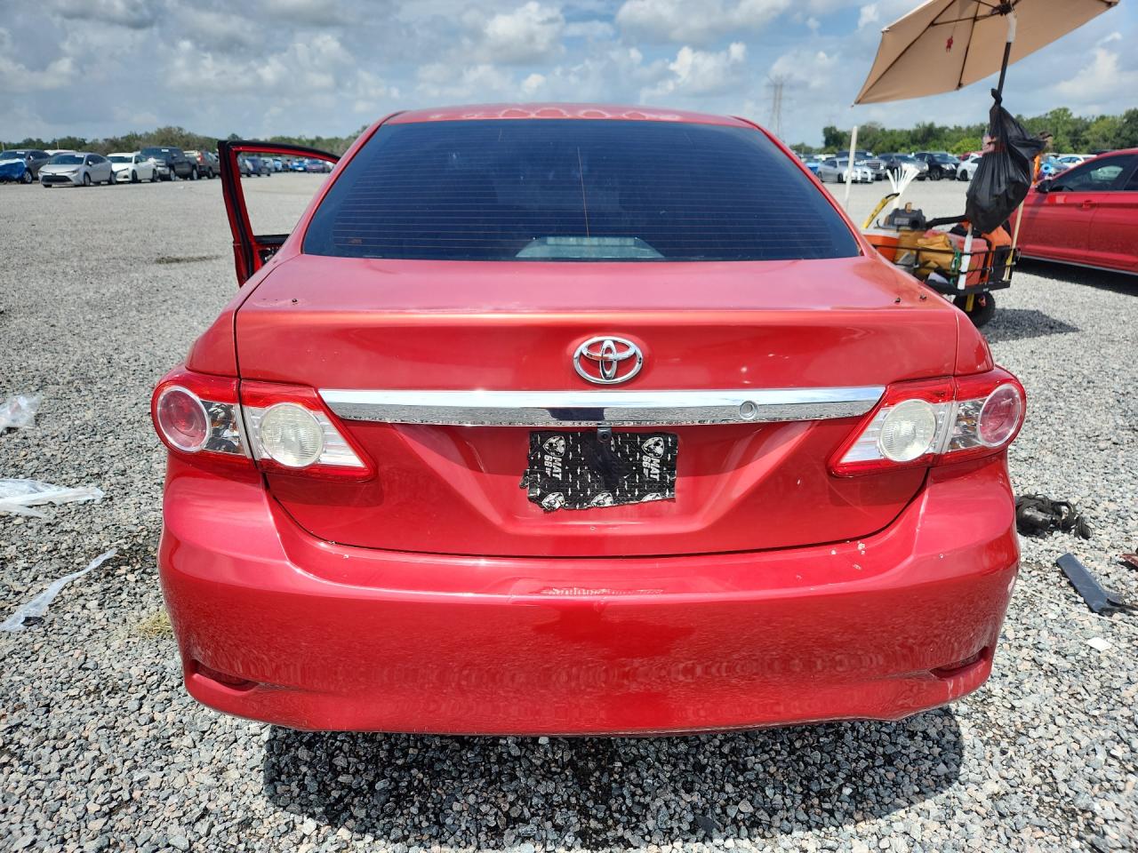 2013 Toyota Corolla Le Красный vin: 2T1BU4EEXDC963248