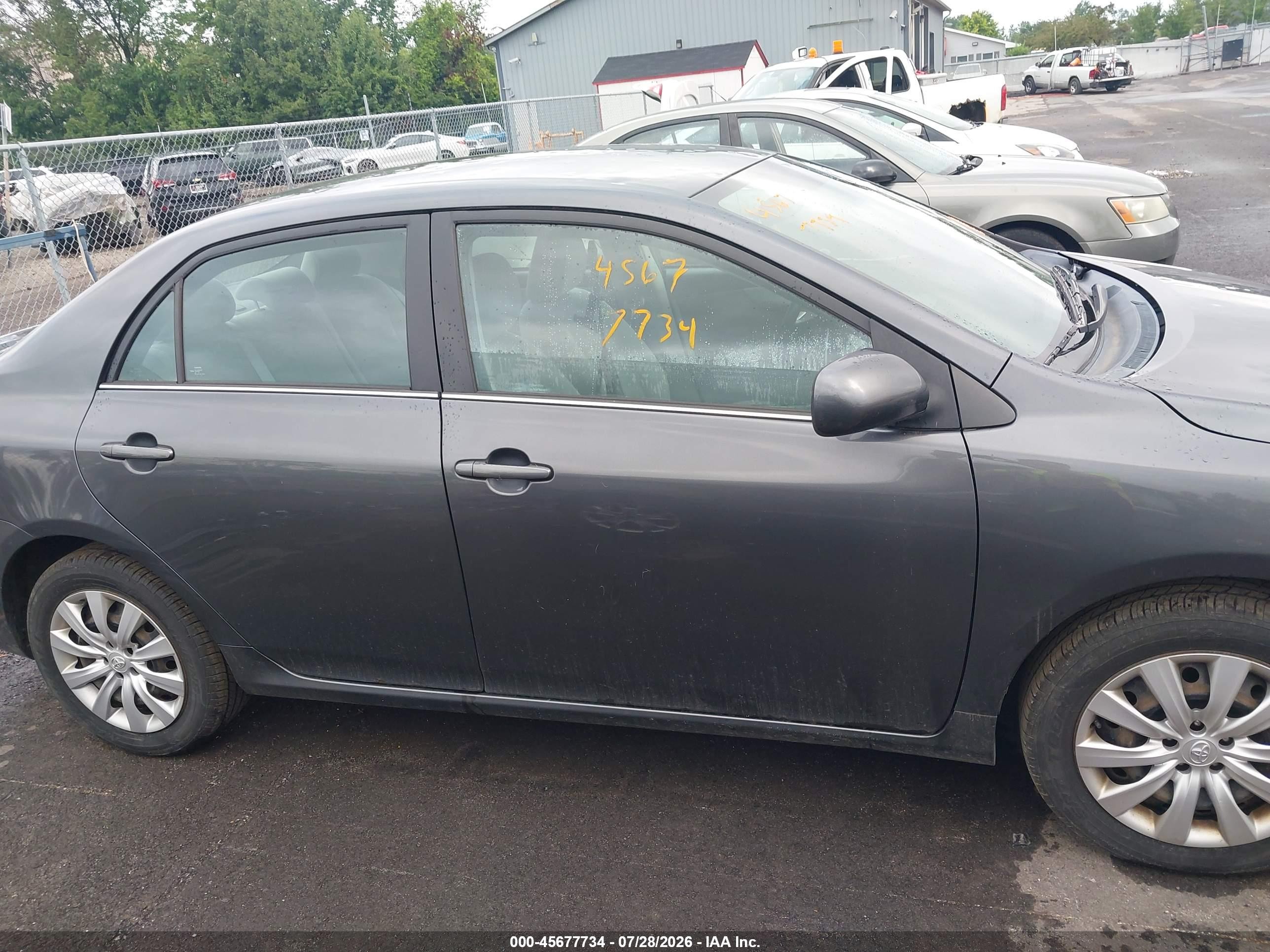 2013 Toyota Corolla Le Gray vin: 2T1BU4EEXDC971382