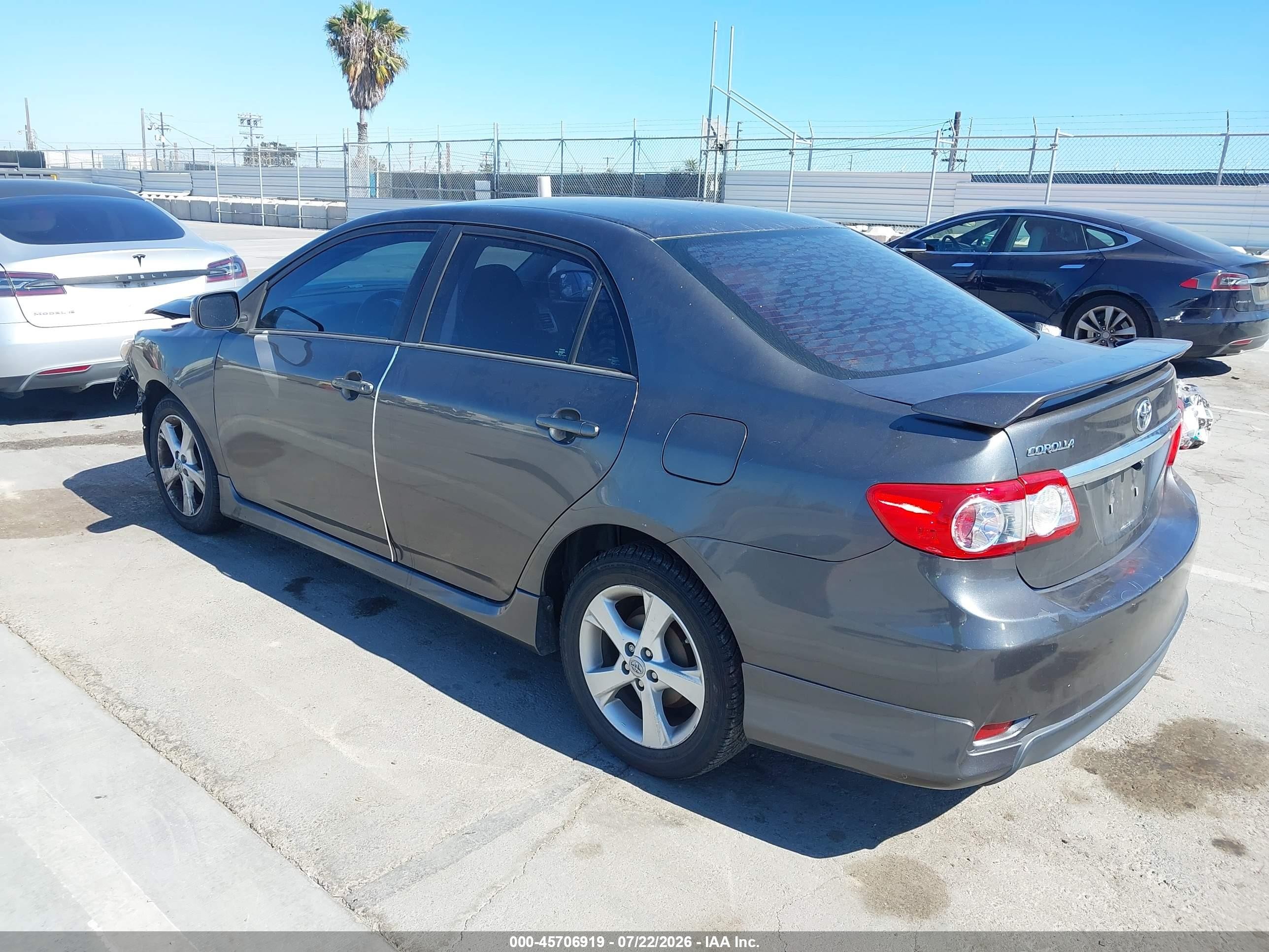 2013 Toyota Corolla S Серый vin: 2T1BU4EEXDC973021