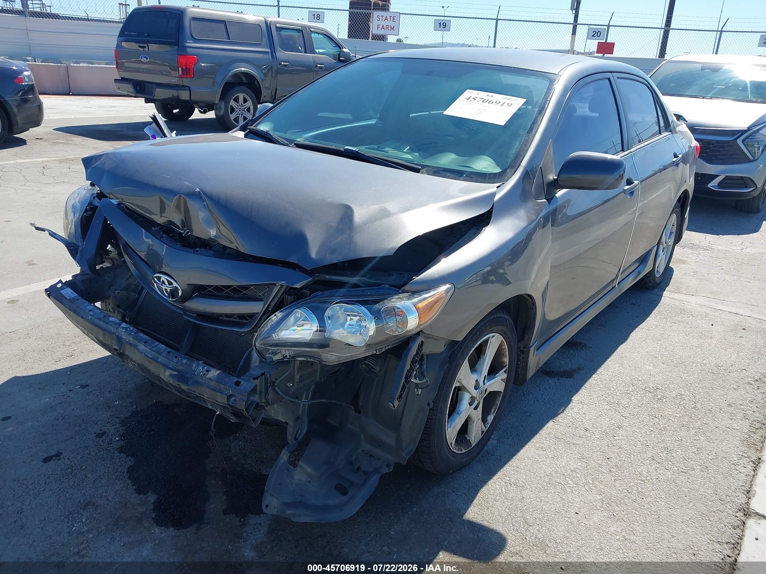 2013 Toyota Corolla S Серый vin: 2T1BU4EEXDC973021
