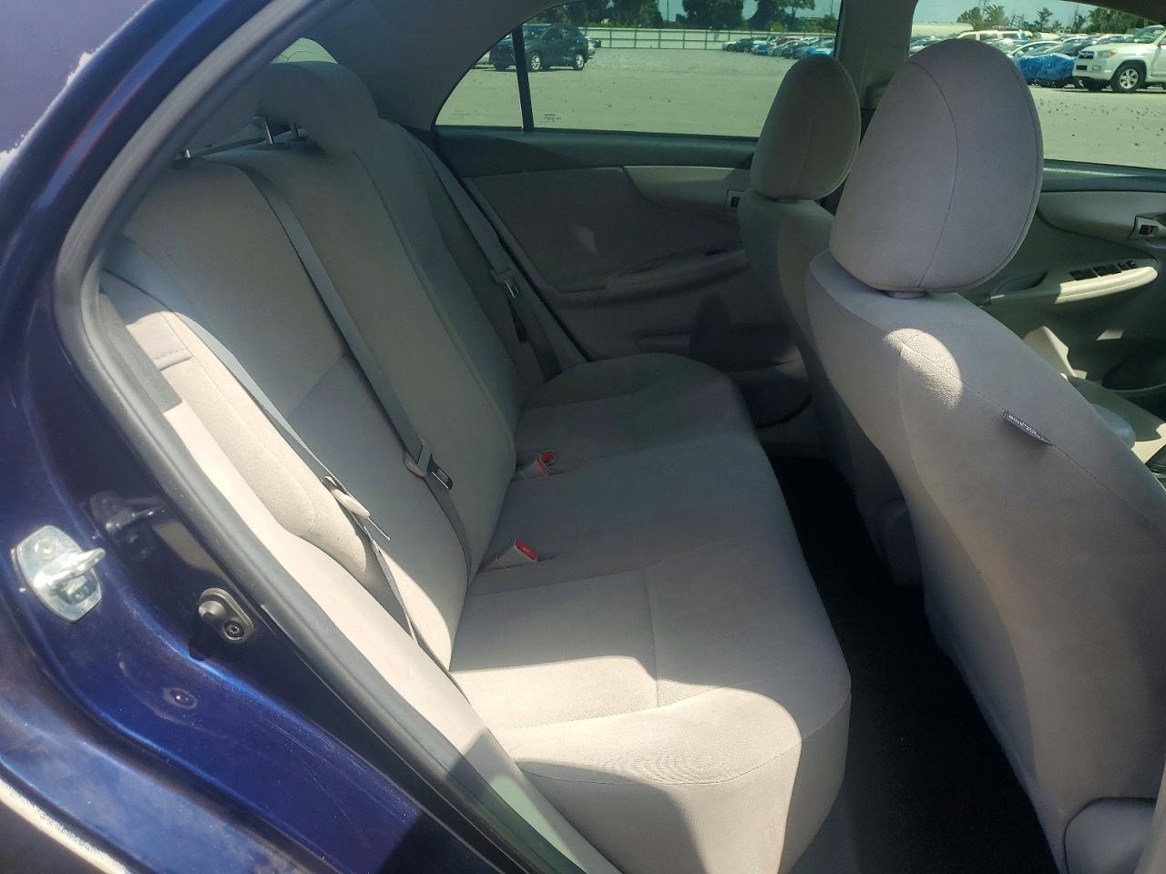 2013 Toyota Corolla L Blue vin: 2T1BU4EEXDC991552