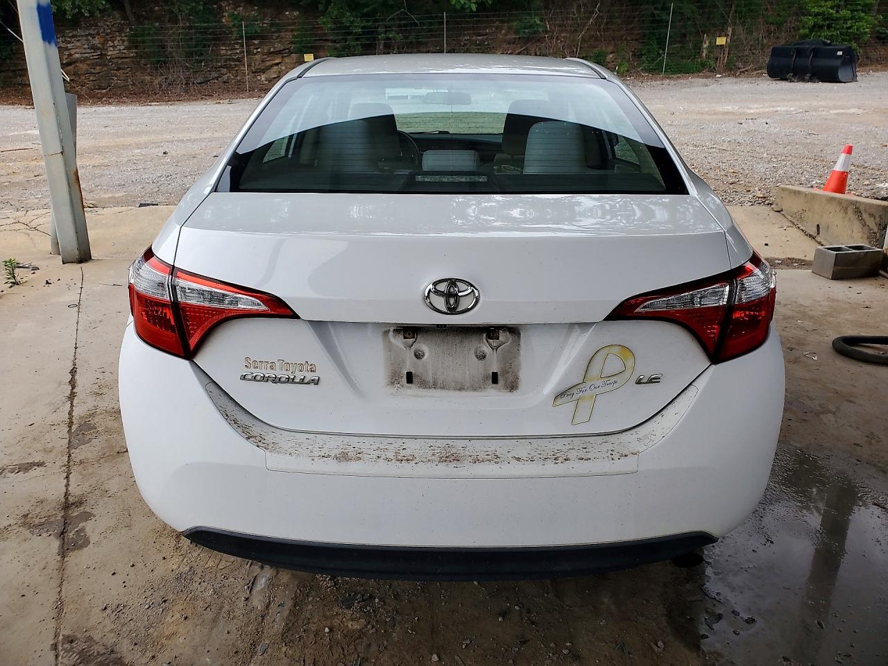 2014 Toyota Corolla Le White vin: 2T1BURHE0EC011935