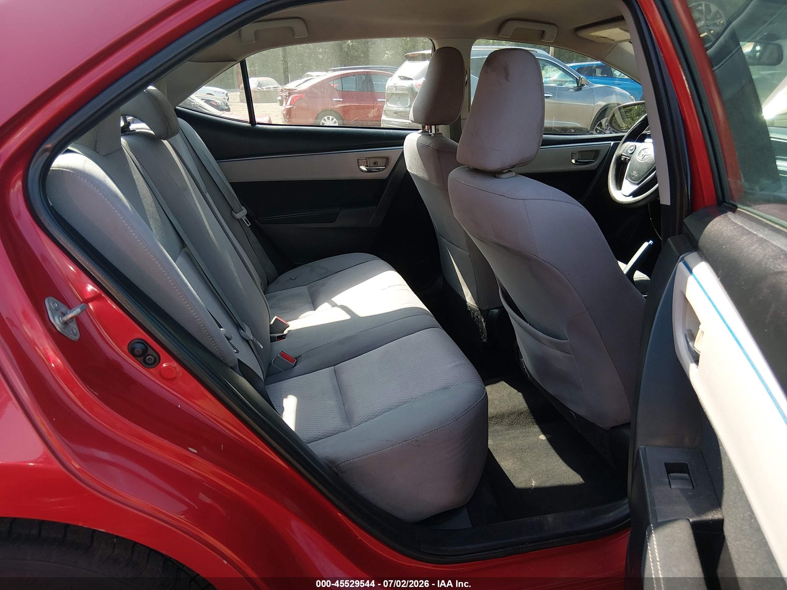 2014 Toyota Corolla Le Red vin: 2T1BURHE0EC012101