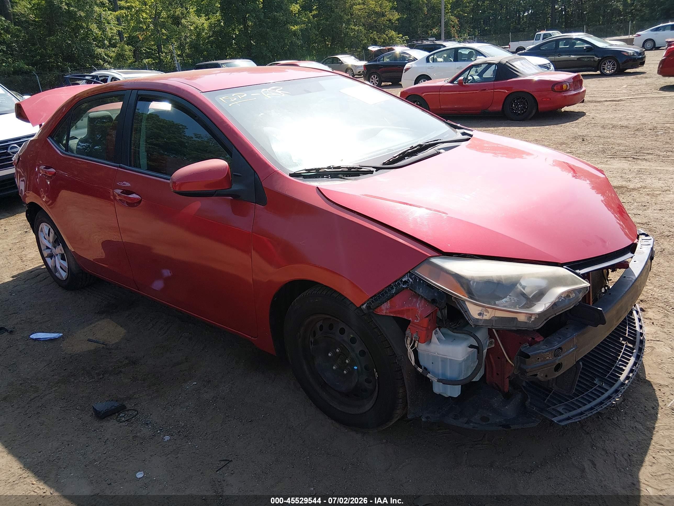 2014 Toyota Corolla Le Red vin: 2T1BURHE0EC012101
