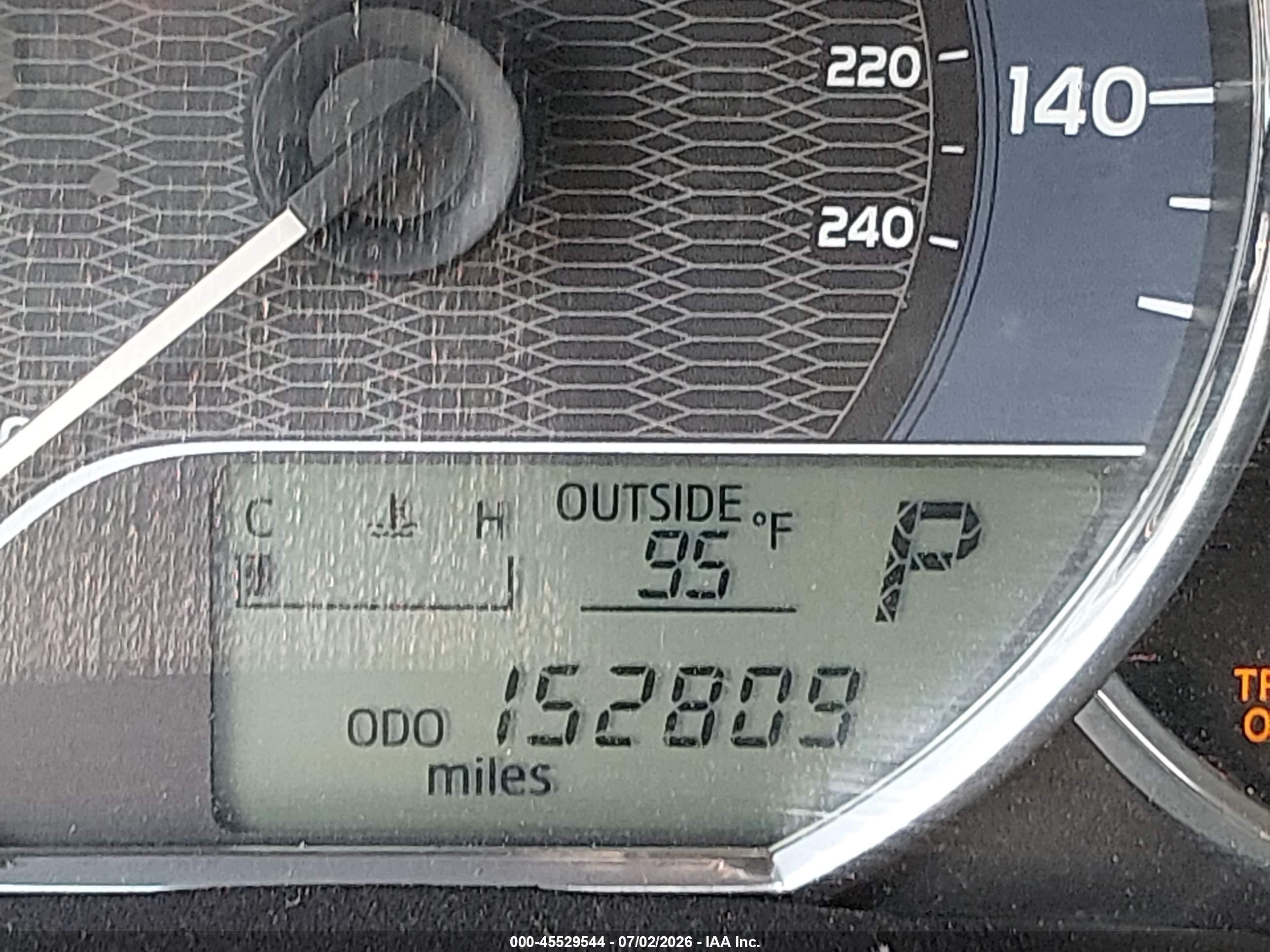 2014 Toyota Corolla Le Red vin: 2T1BURHE0EC012101