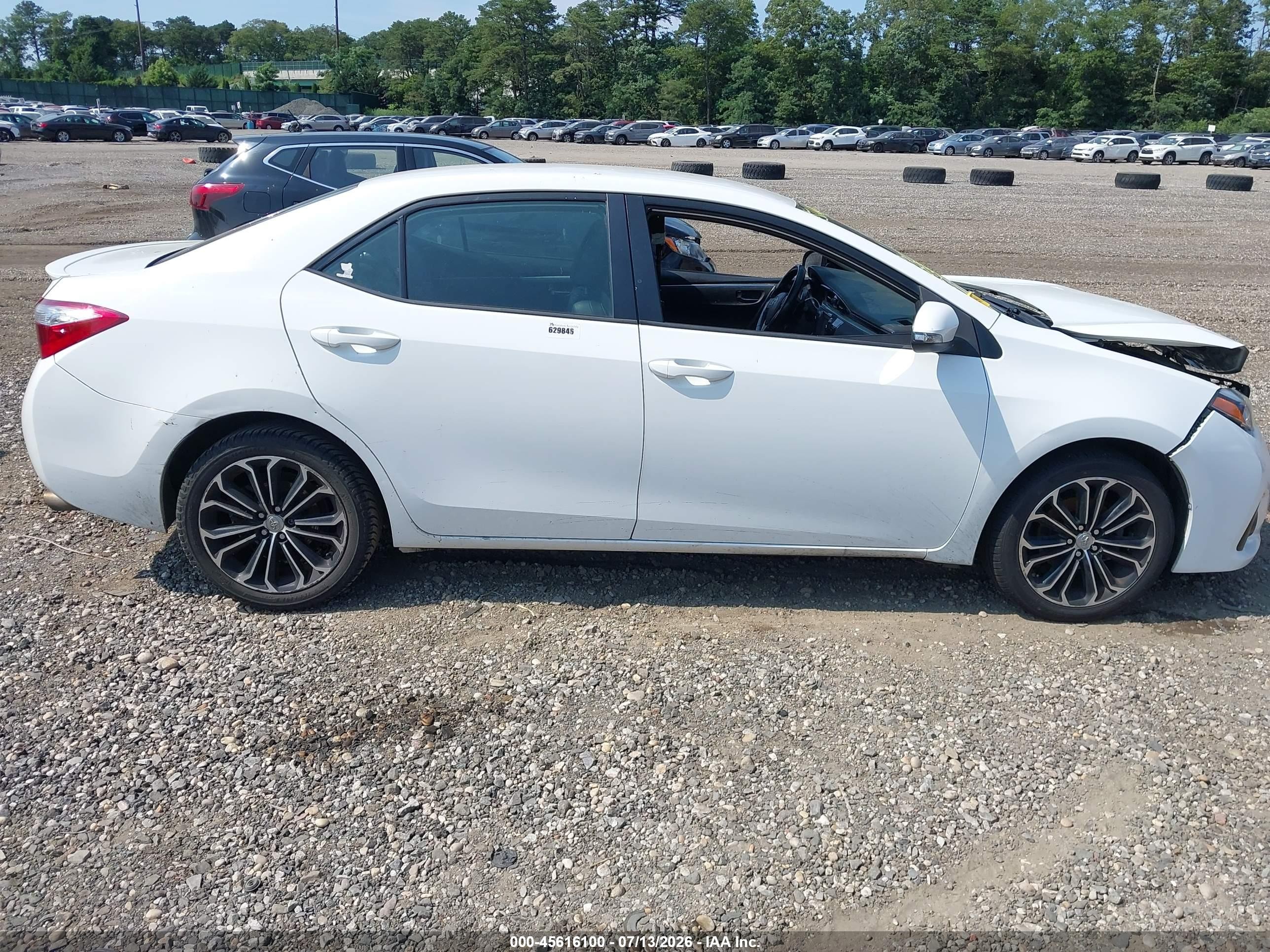 2014 Toyota Corolla S Plus White vin: 2T1BURHE0EC031036