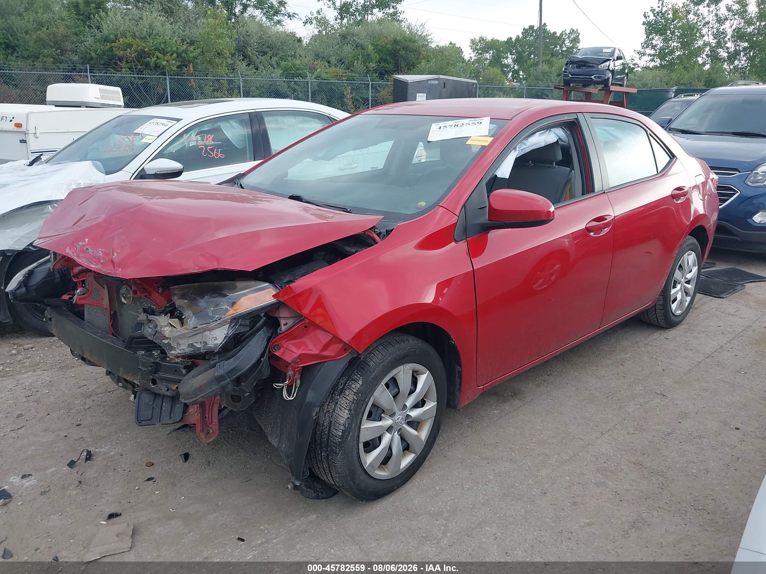 2014 Toyota Corolla Le Red vin: 2T1BURHE0EC060536