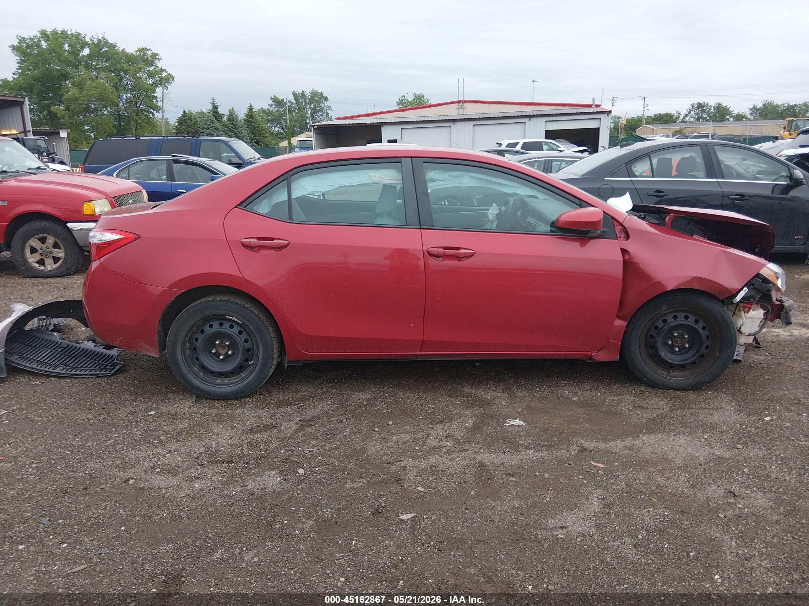 2014 Toyota Corolla Le Red vin: 2T1BURHE0EC075022