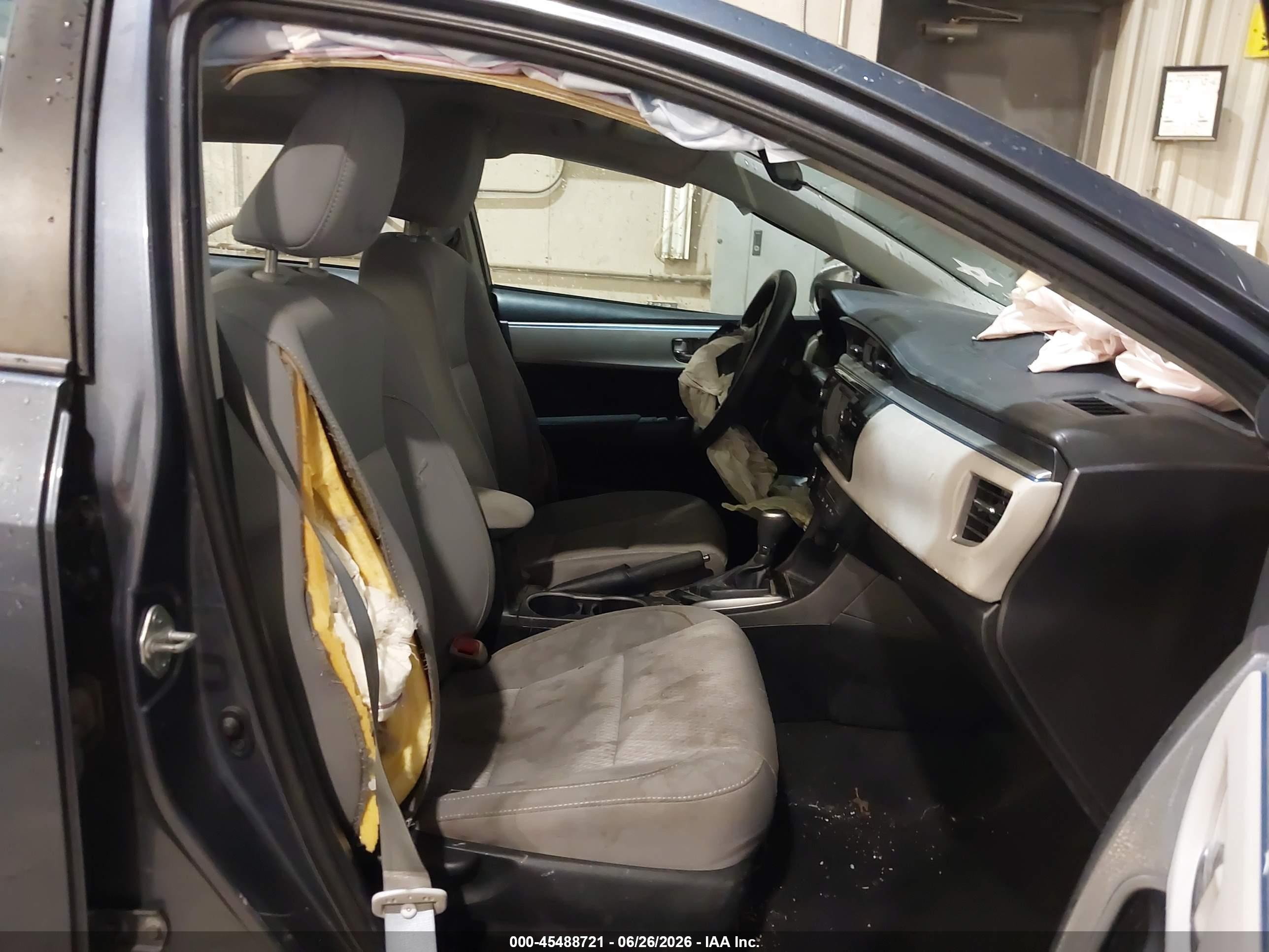 2014 Toyota Corolla Le Plus Dark Blue vin: 2T1BURHE0EC076770