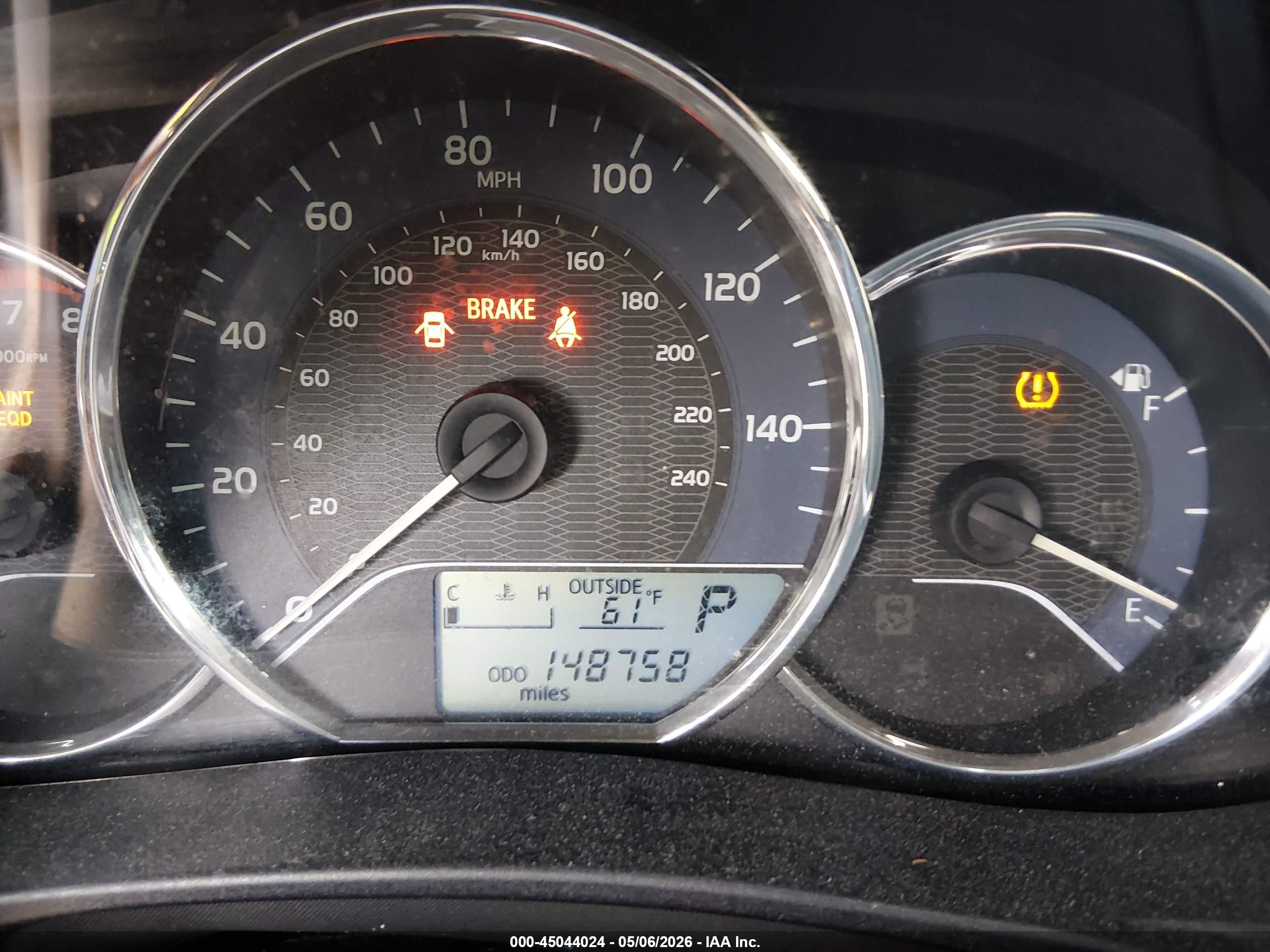 2014 Toyota Corolla L Silver vin: 2T1BURHE0EC082343