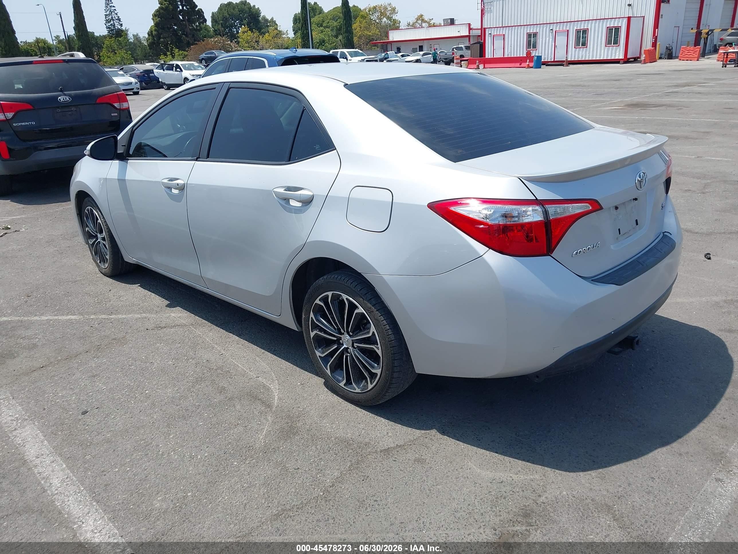 2014 Toyota Corolla S Plus Silver vin: 2T1BURHE0EC096176