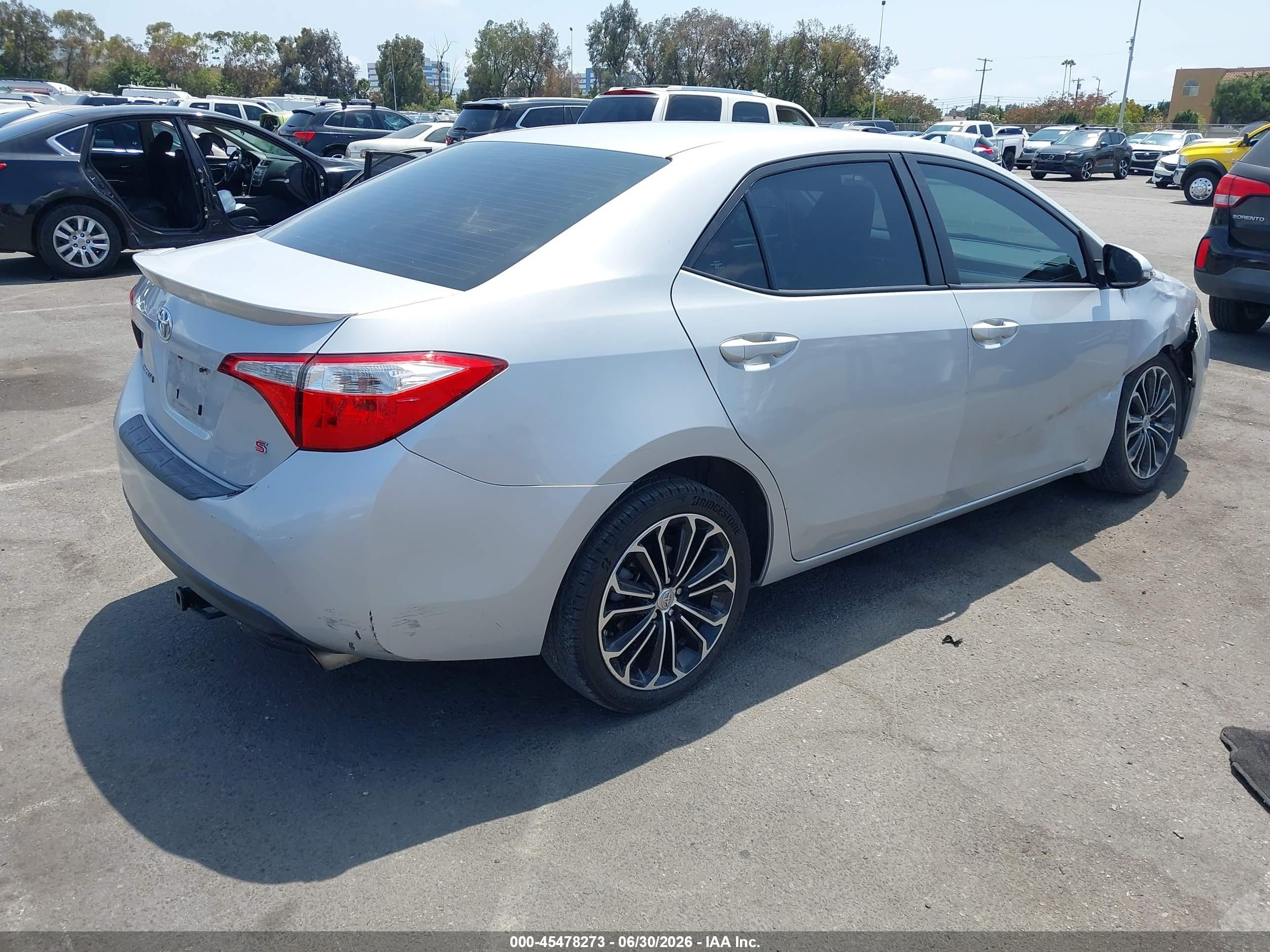 2014 Toyota Corolla S Plus Silver vin: 2T1BURHE0EC096176