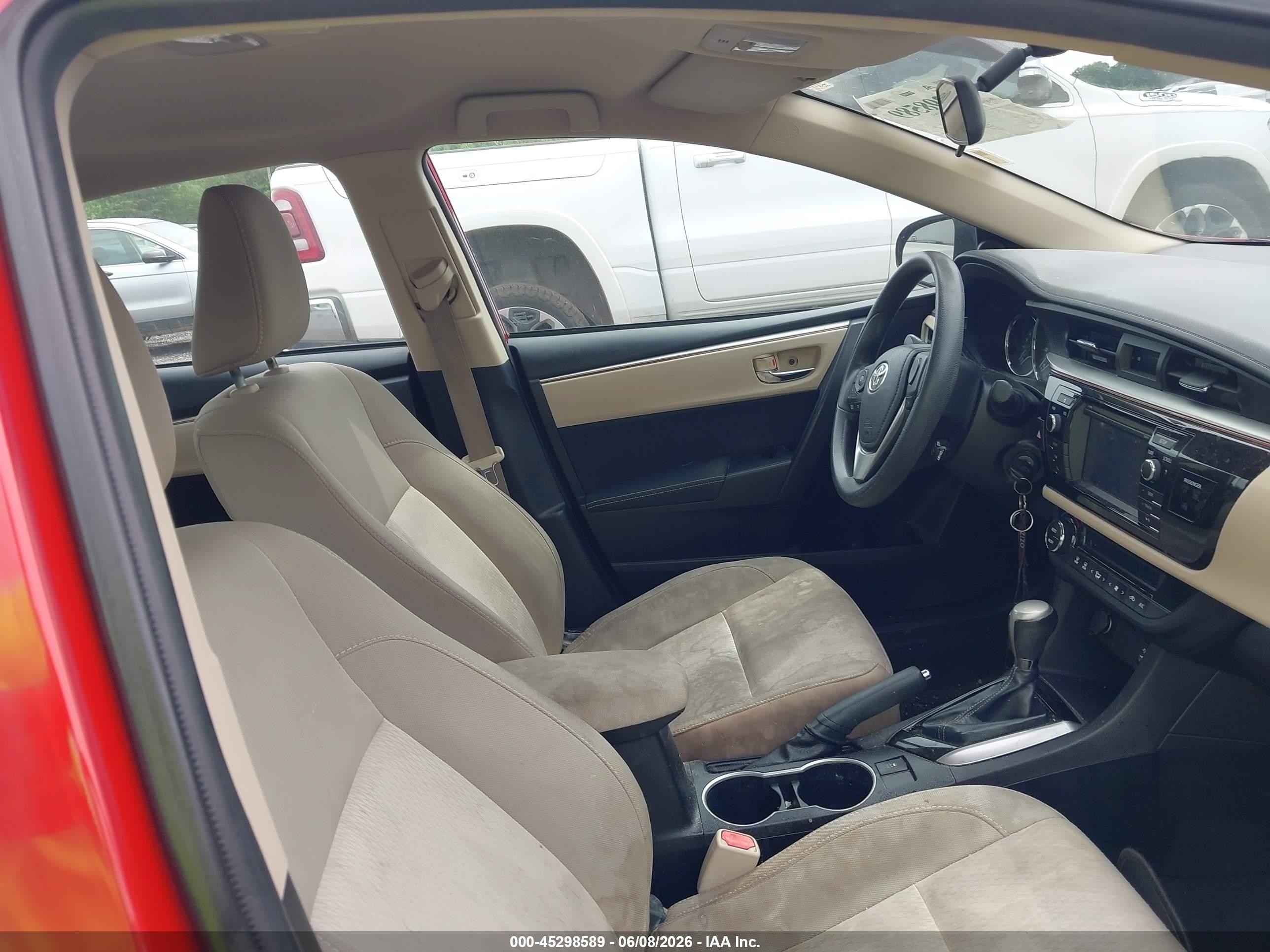 2014 Toyota Corolla Le Red vin: 2T1BURHE0EC109508