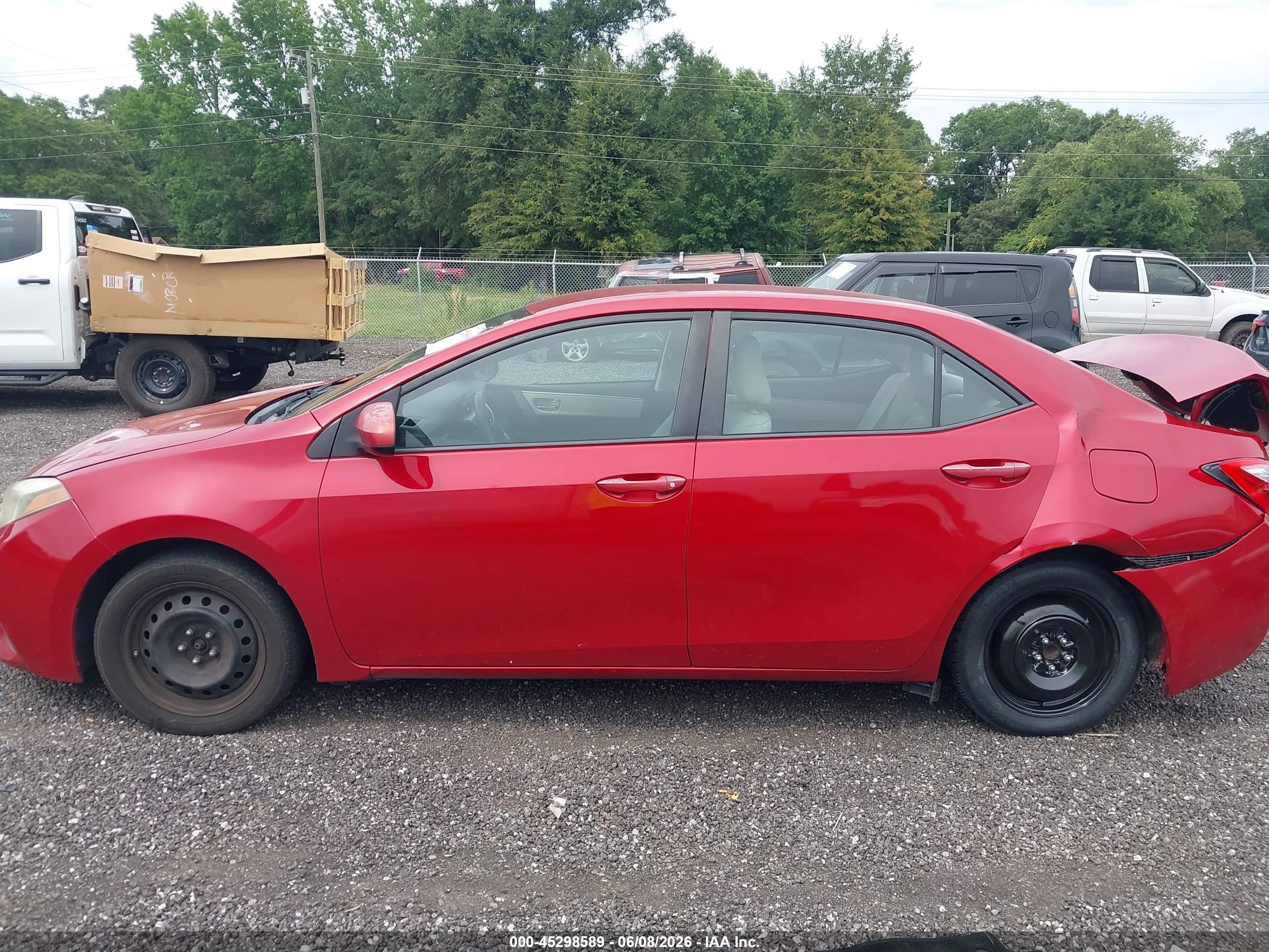2014 Toyota Corolla Le Red vin: 2T1BURHE0EC109508