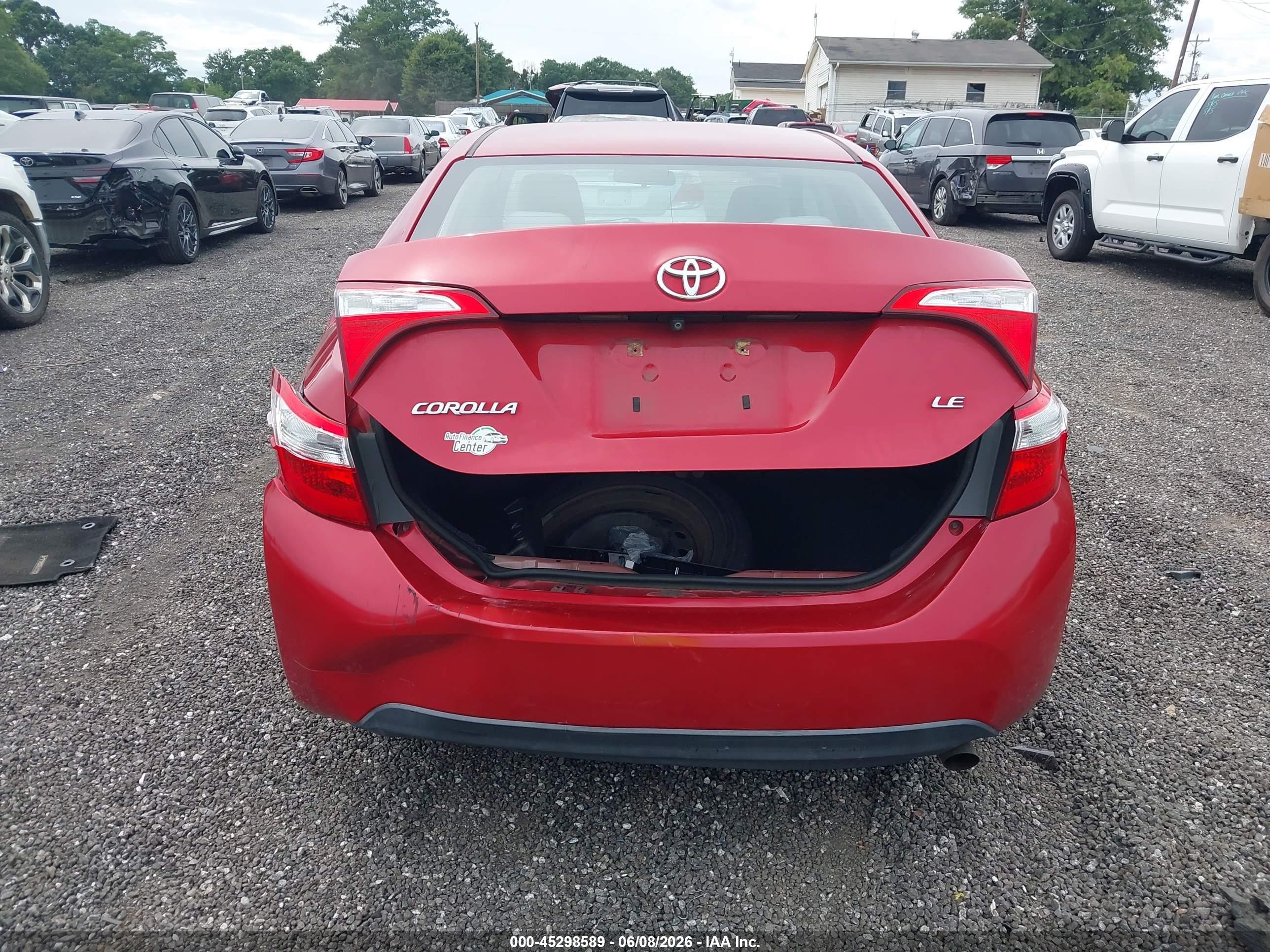 2014 Toyota Corolla Le Red vin: 2T1BURHE0EC109508