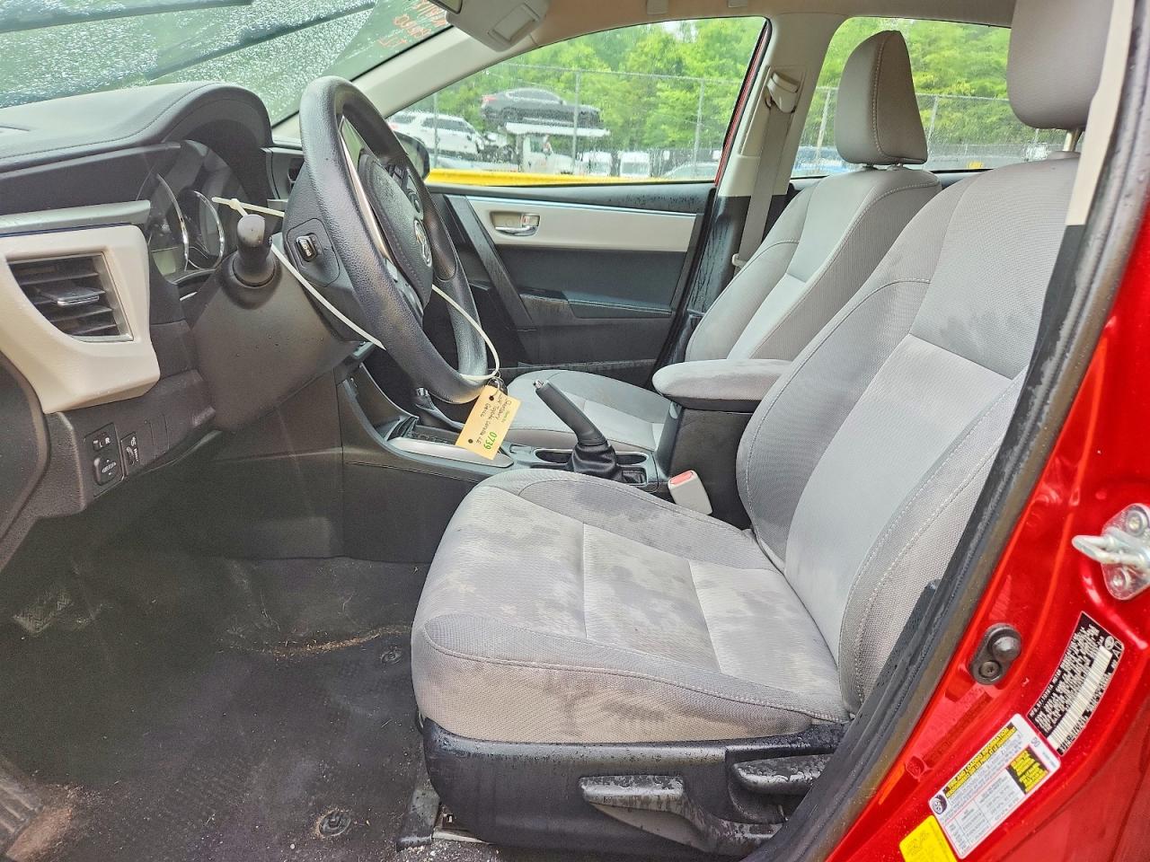 2014 Toyota Corolla Le Red vin: 2T1BURHE0EC131959