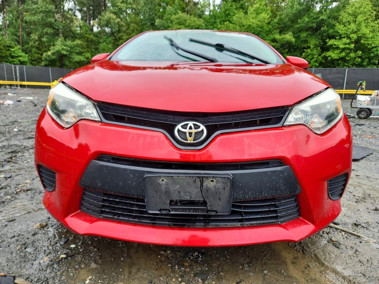 2014 Toyota Corolla Le Red vin: 2T1BURHE0EC131959