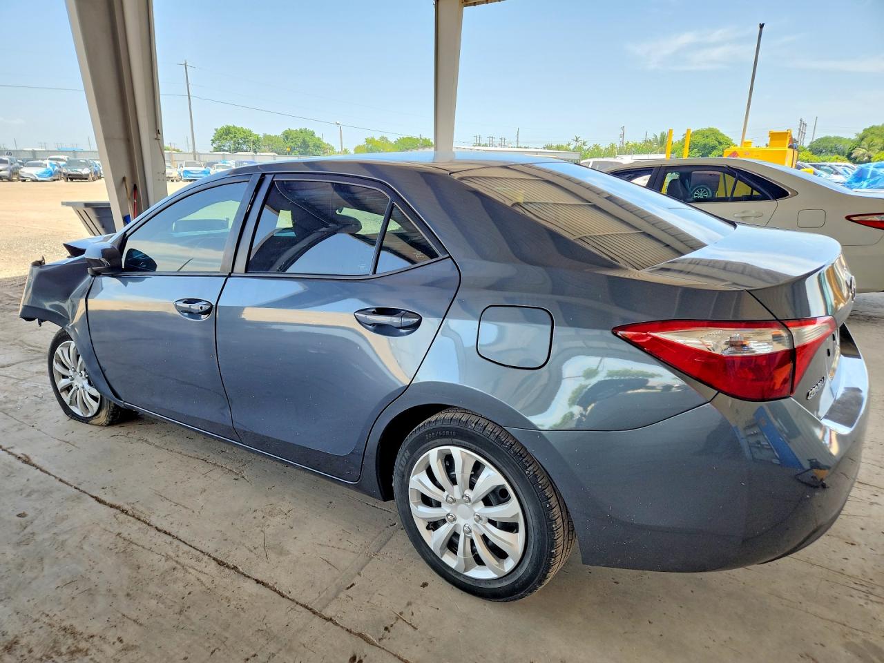 2014 Toyota Corolla Le Gray vin: 2T1BURHE0EC145148