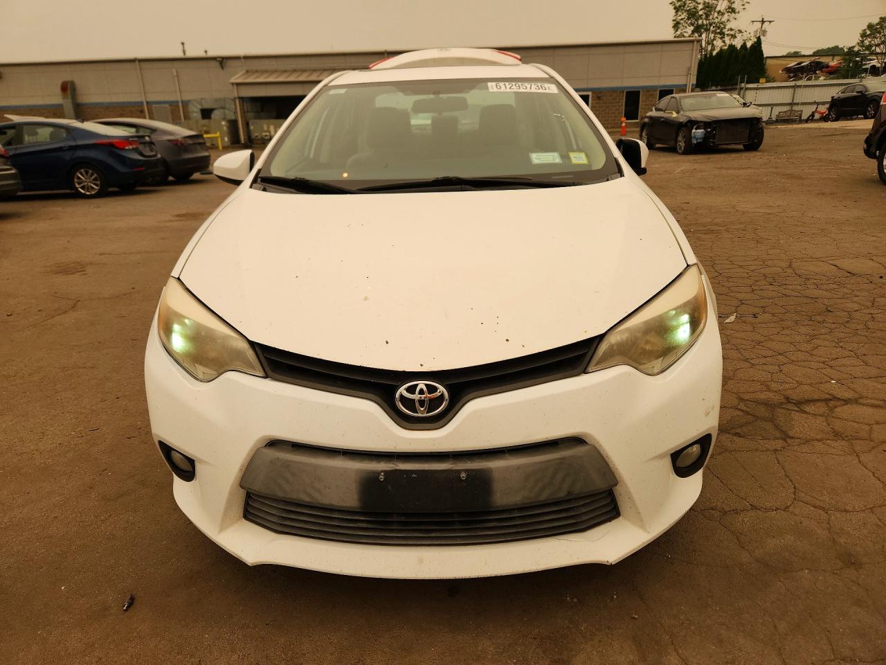 2014 Toyota Corolla Le Plus White vin: 2T1BURHE0EC147241