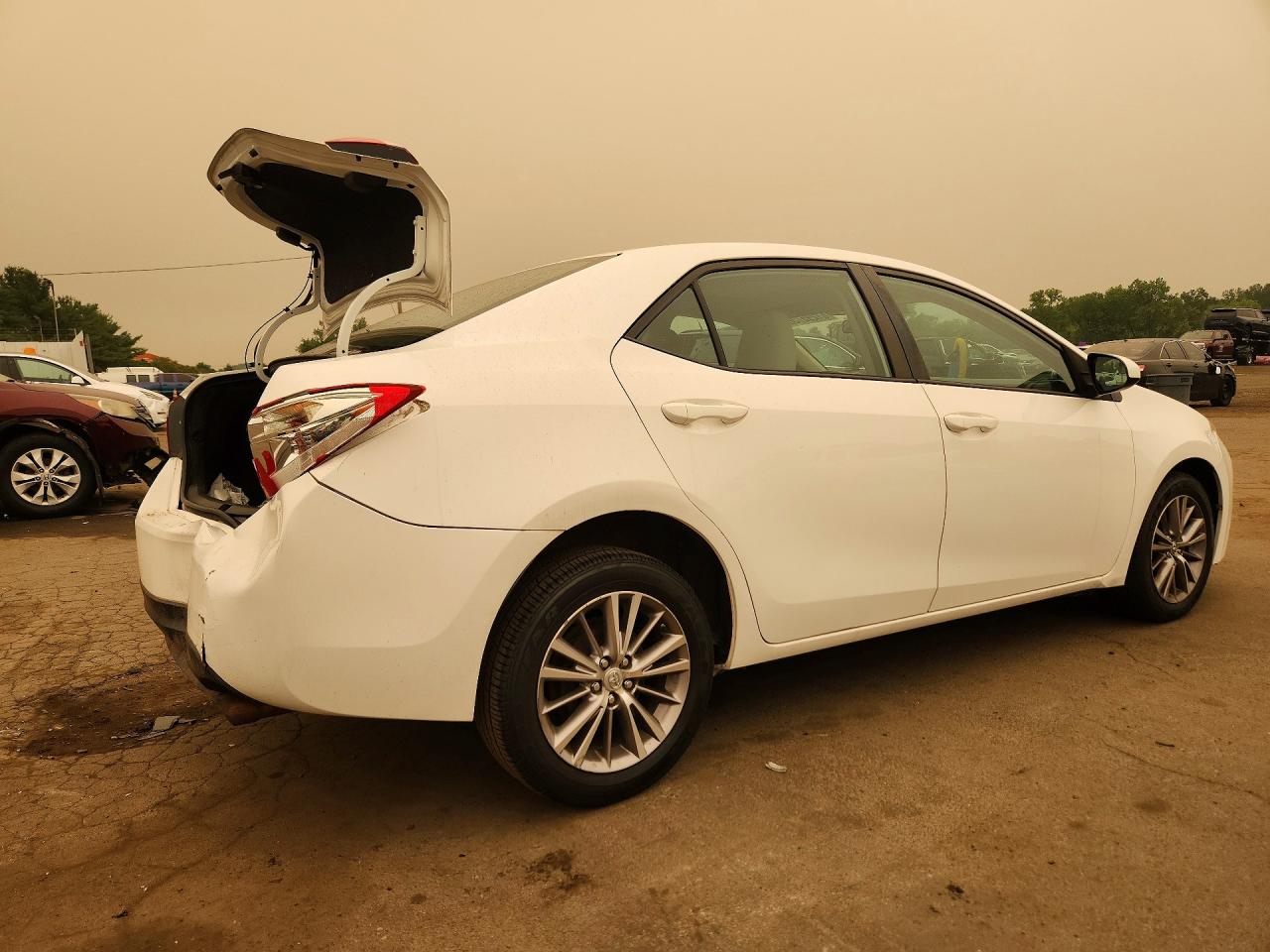 2014 Toyota Corolla Le Plus White vin: 2T1BURHE0EC147241