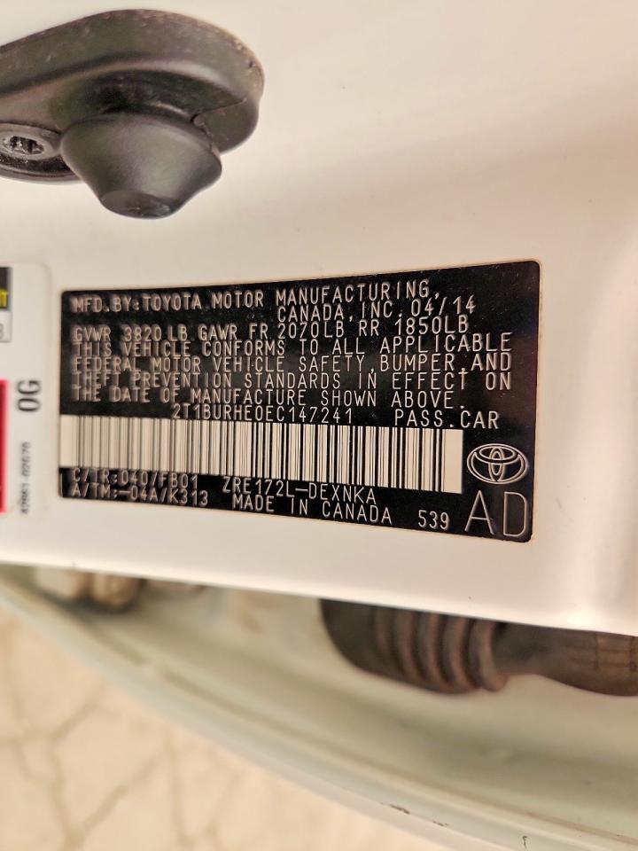 2014 Toyota Corolla Le Plus White vin: 2T1BURHE0EC147241