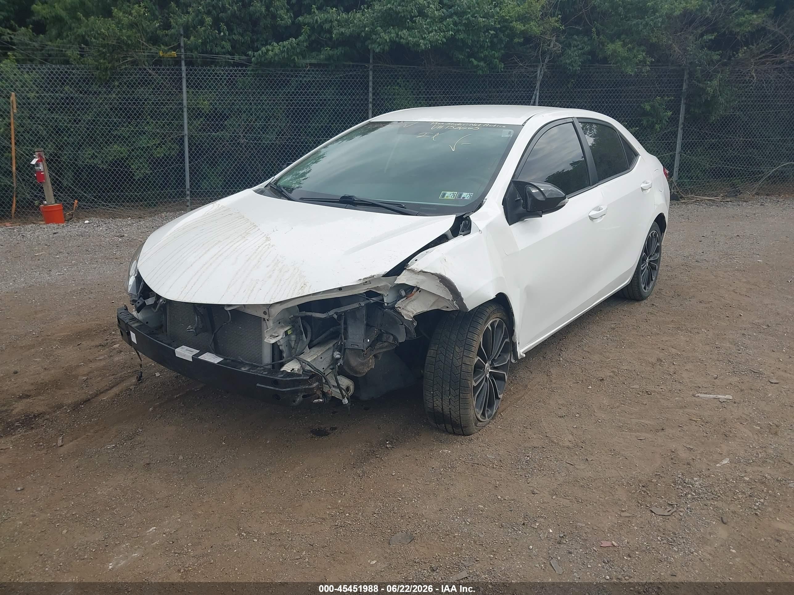 2014 Toyota Corolla S Plus White vin: 2T1BURHE0EC152665