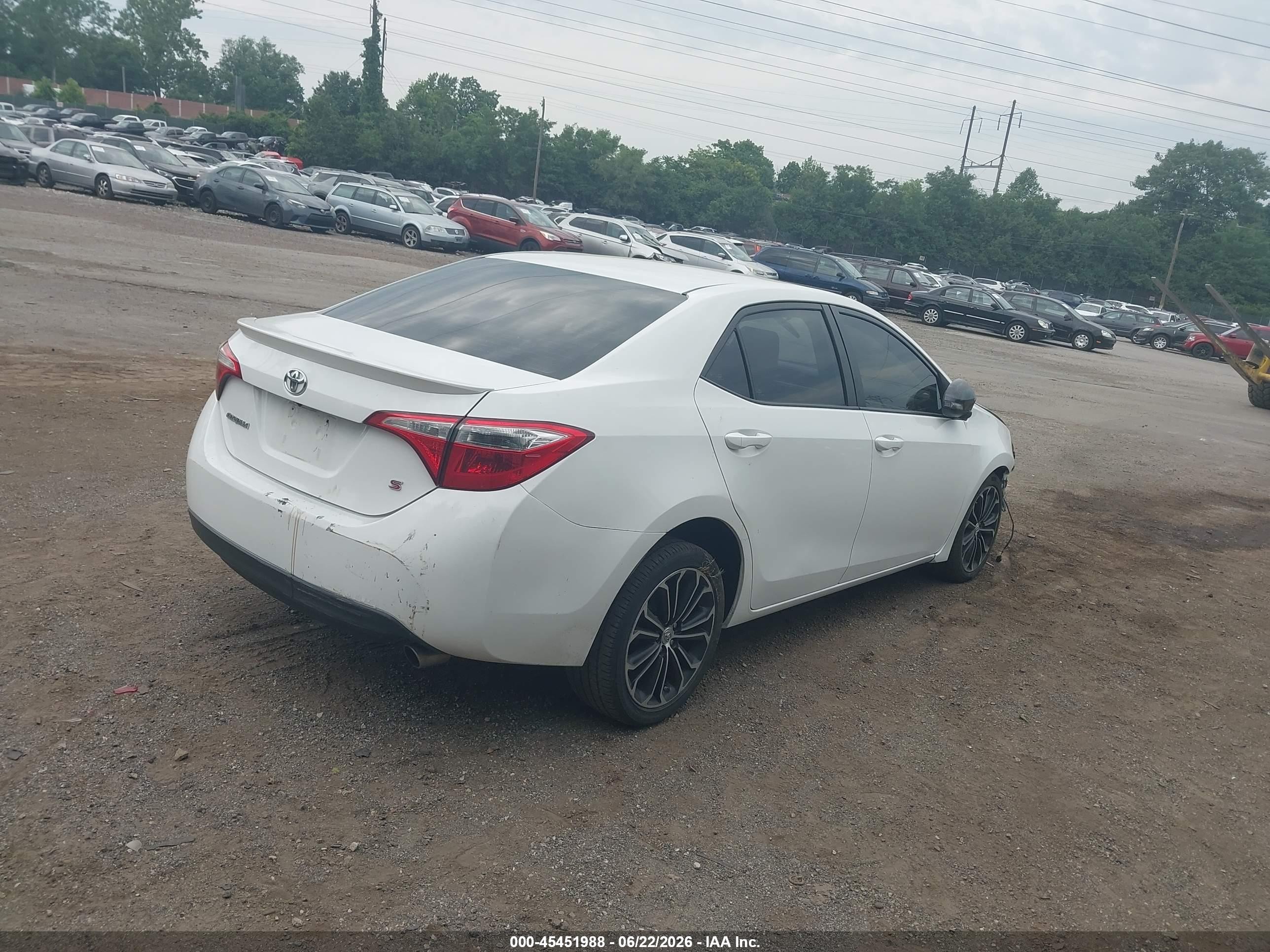 2014 Toyota Corolla S Plus White vin: 2T1BURHE0EC152665