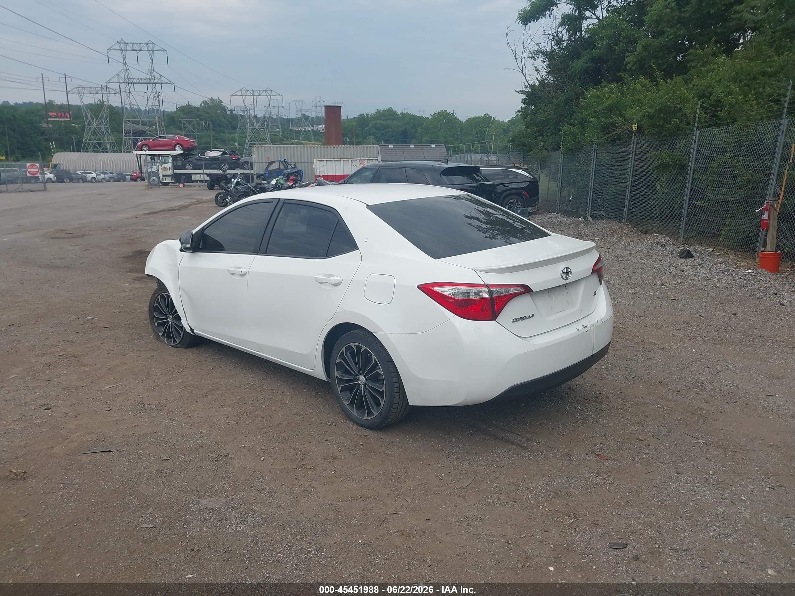2014 Toyota Corolla S Plus White vin: 2T1BURHE0EC152665