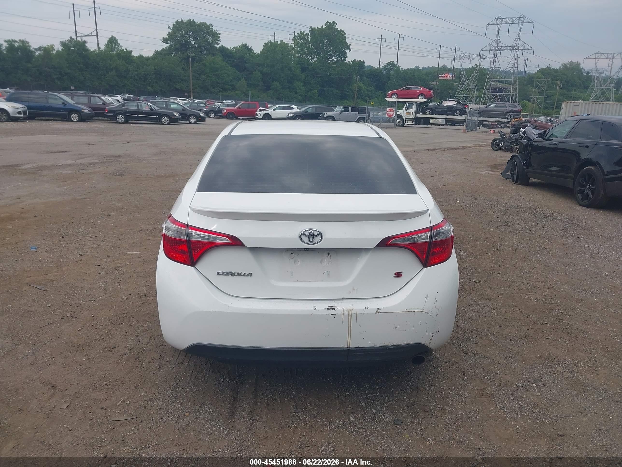 2014 Toyota Corolla S Plus White vin: 2T1BURHE0EC152665