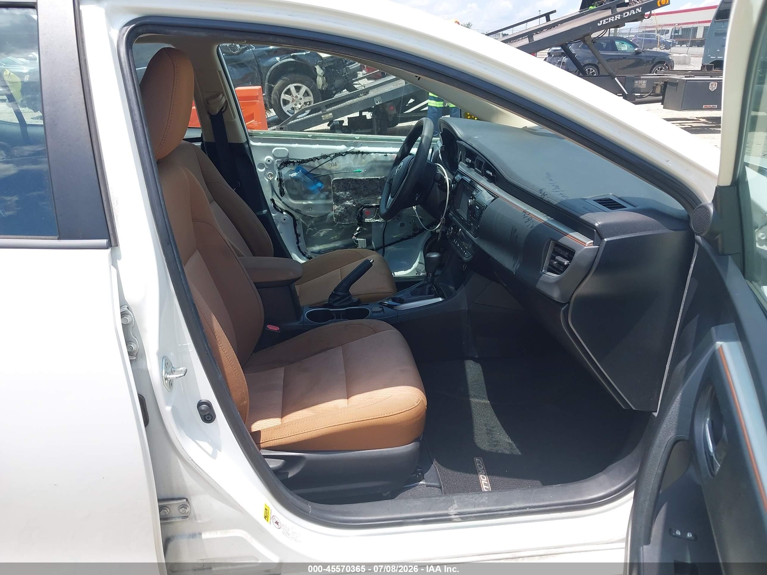 2014 Toyota Corolla Le White vin: 2T1BURHE0EC155419