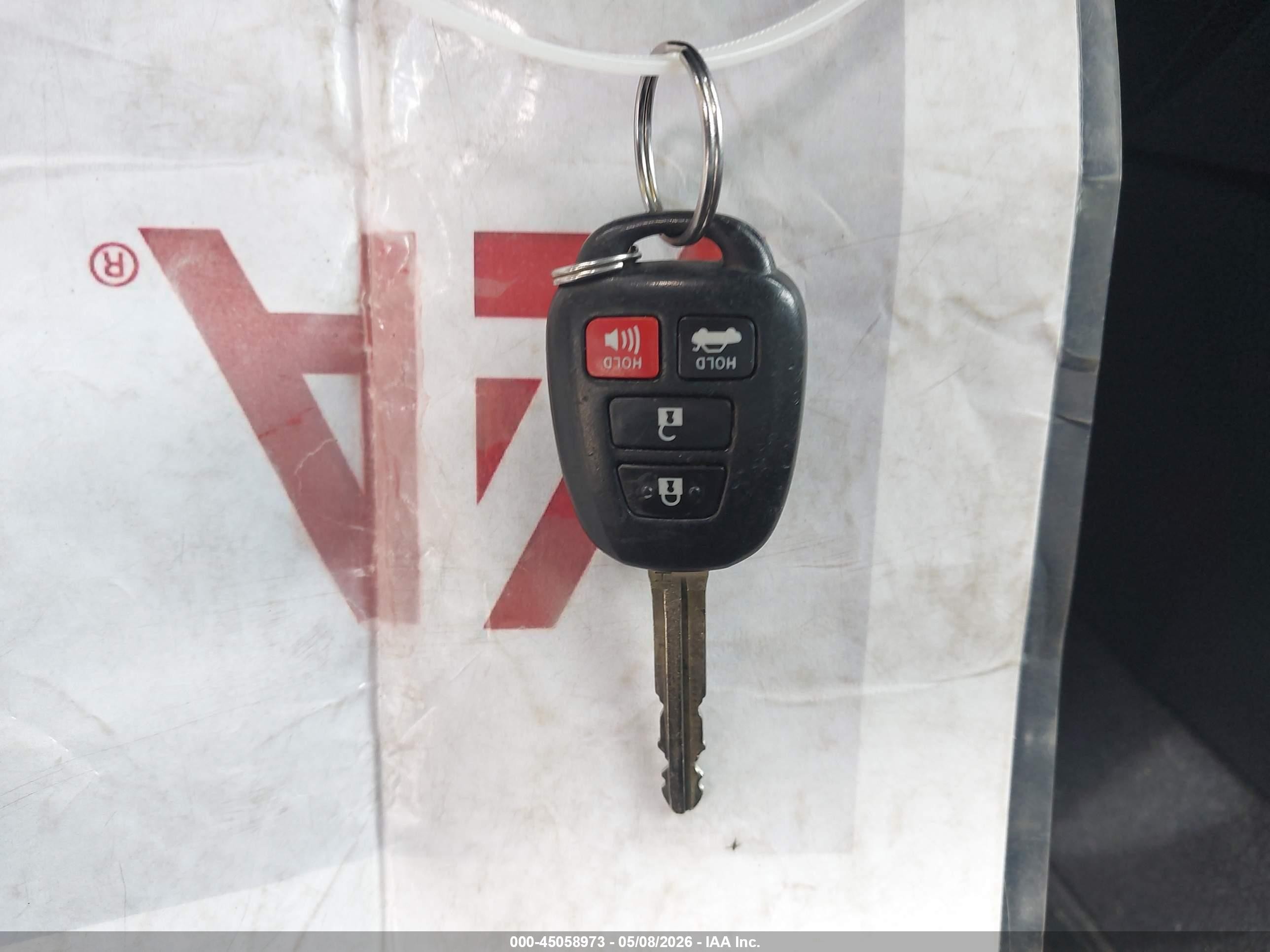 2014 Toyota Corolla S Plus Silver vin: 2T1BURHE0EC174973