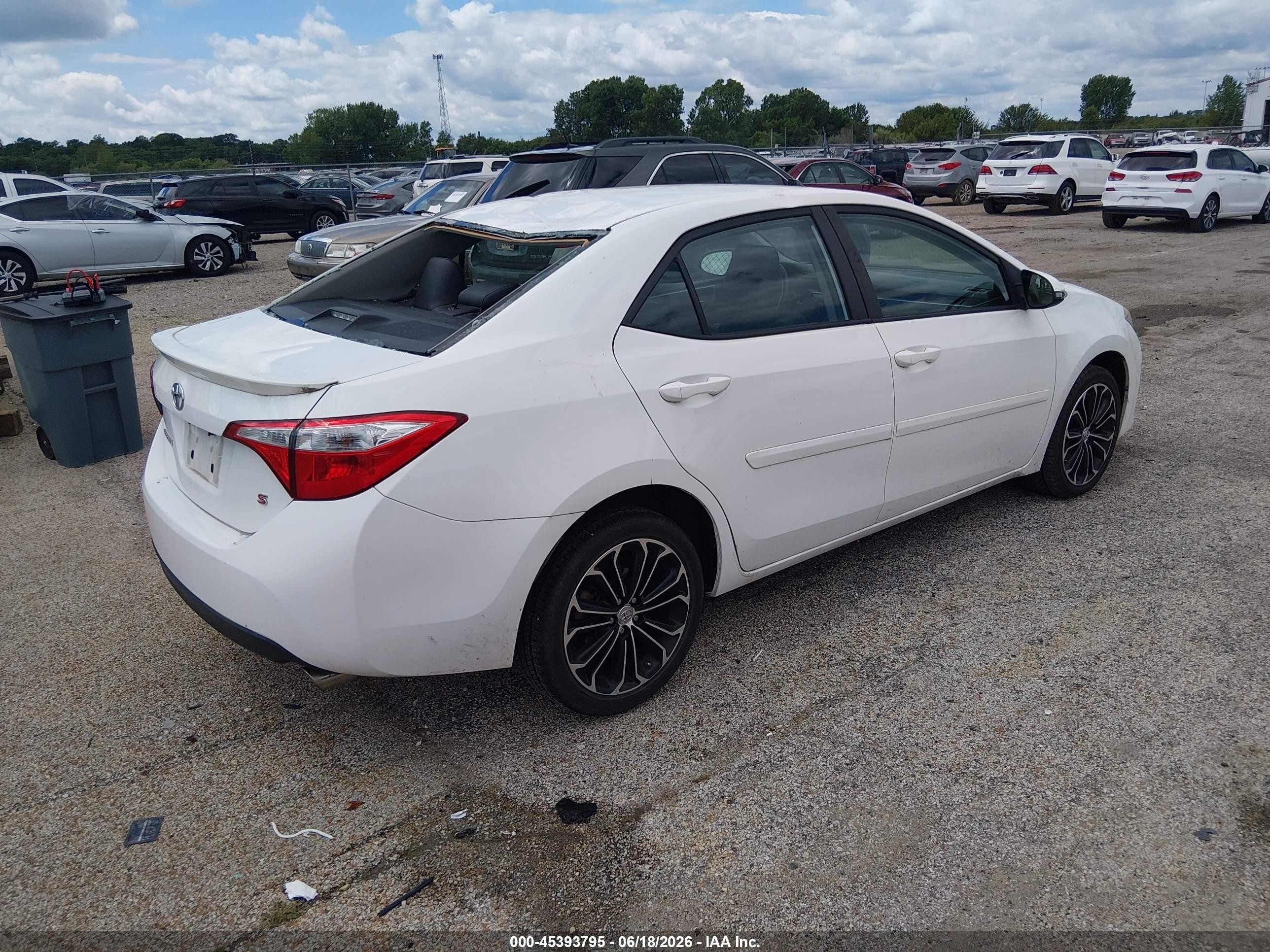 2014 Toyota Corolla S Plus White vin: 2T1BURHE0EC178571