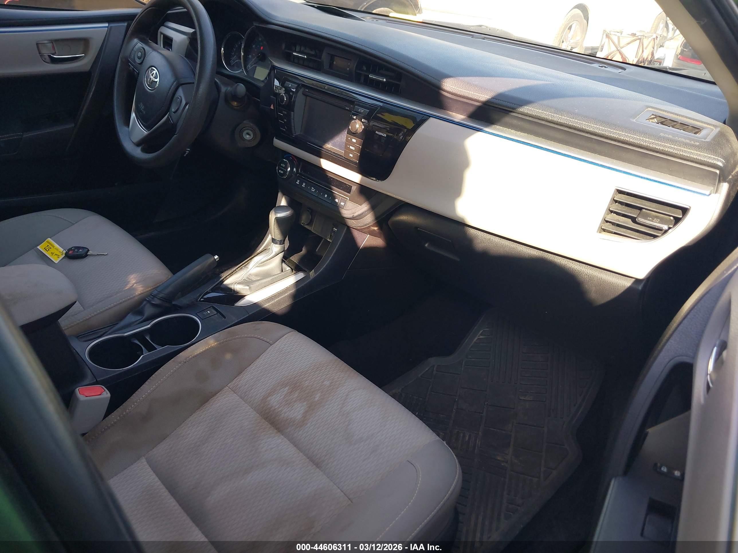 2014 Toyota Corolla Le Зеленый vin: 2T1BURHE0EC187240