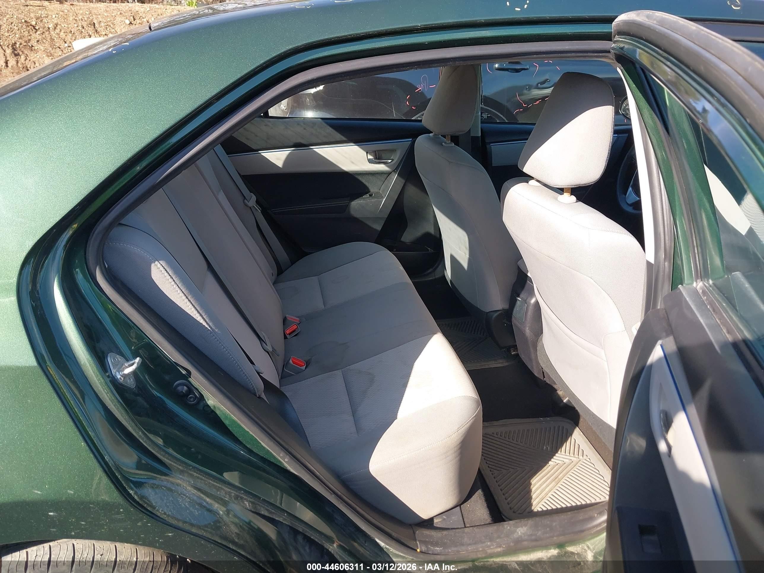 2014 Toyota Corolla Le Зеленый vin: 2T1BURHE0EC187240