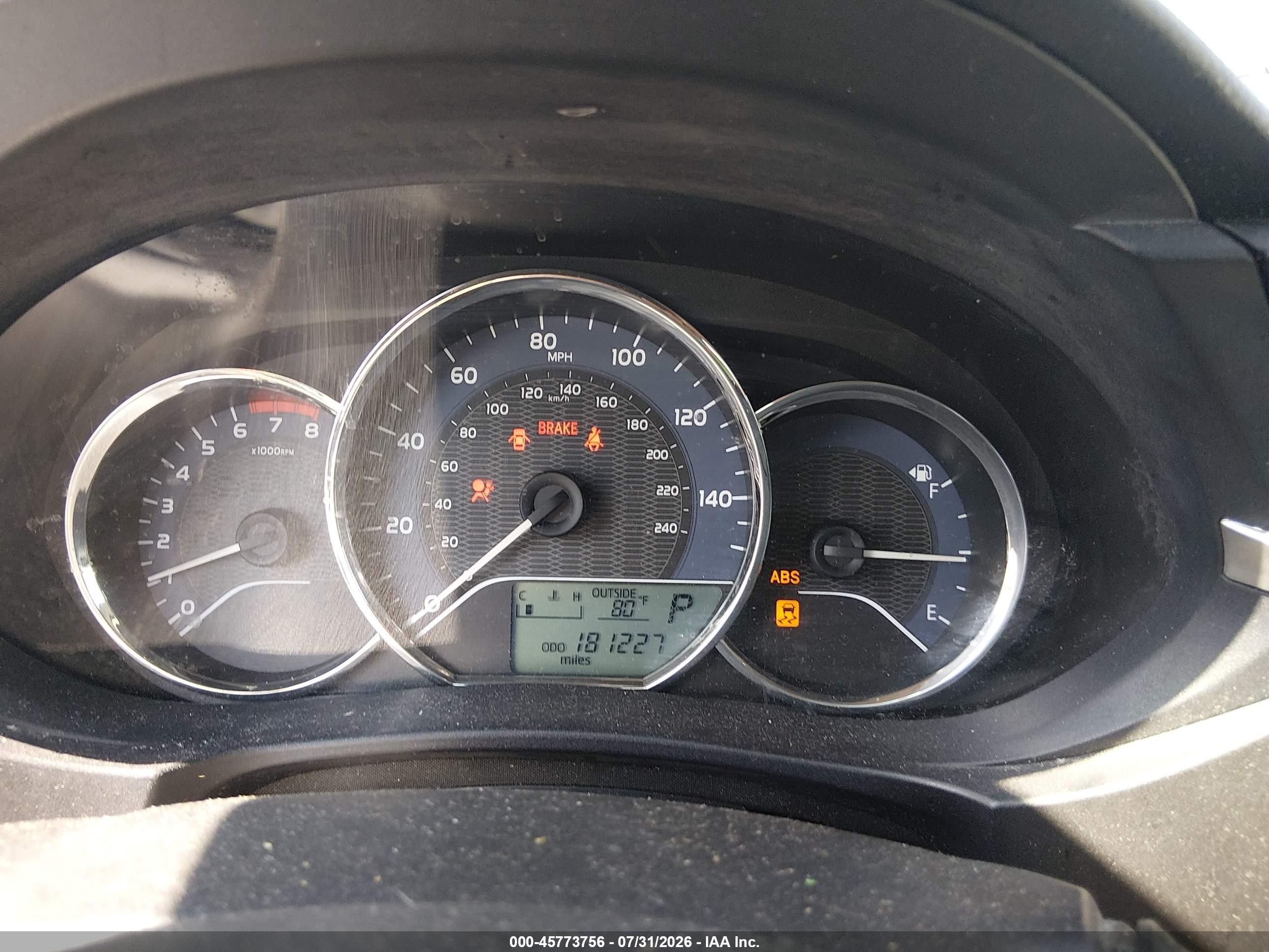 2014 Toyota Corolla L Серебряный vin: 2T1BURHE0EC201850