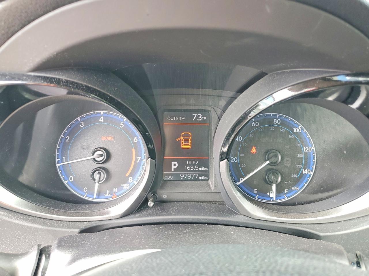 2014 Toyota Corolla S Plus Red vin: 2T1BURHE0EC211486