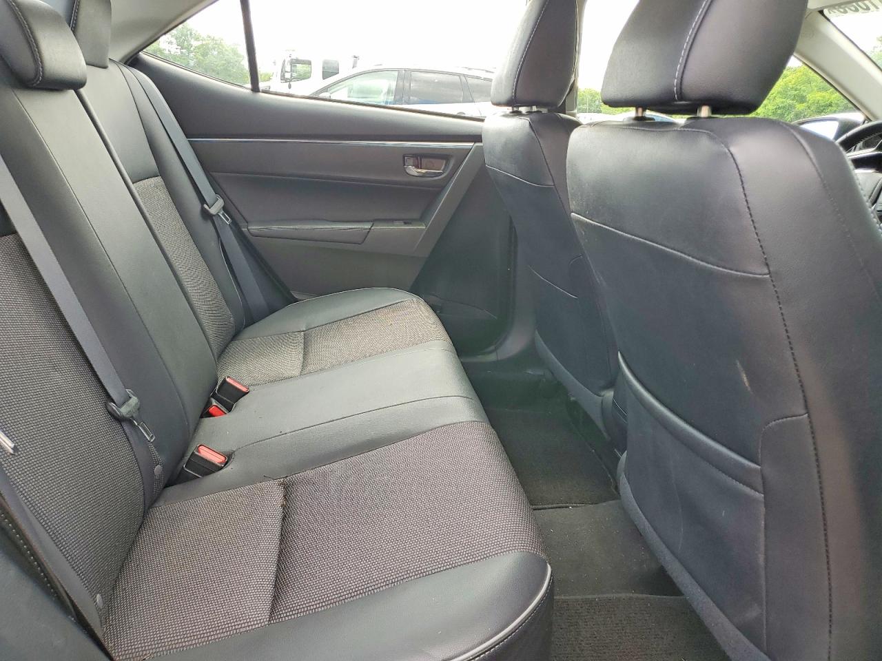 2014 Toyota Corolla S Plus Red vin: 2T1BURHE0EC211486