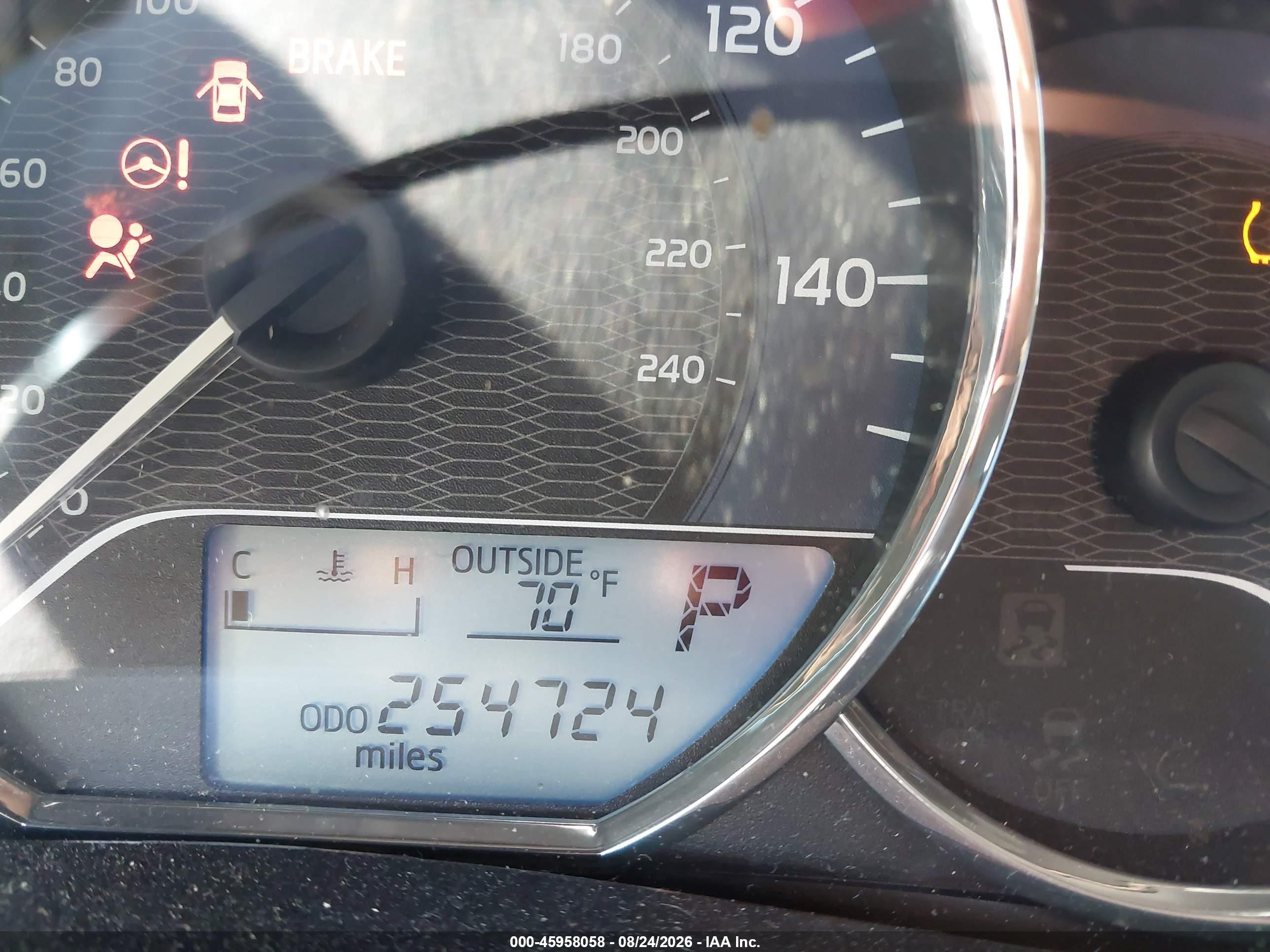 2014 Toyota Corolla Le Silver vin: 2T1BURHE0EC218244