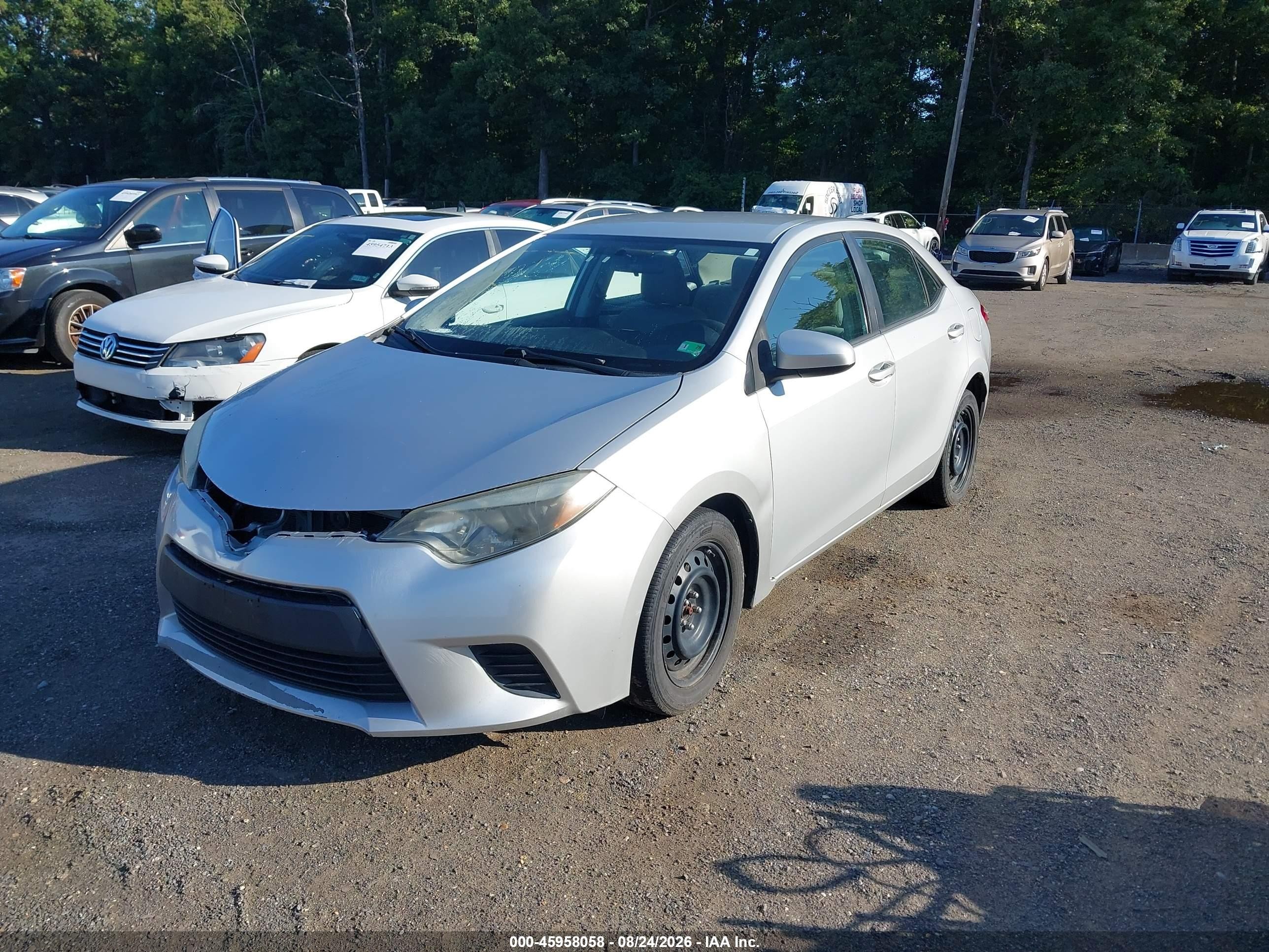 2014 Toyota Corolla Le Silver vin: 2T1BURHE0EC218244