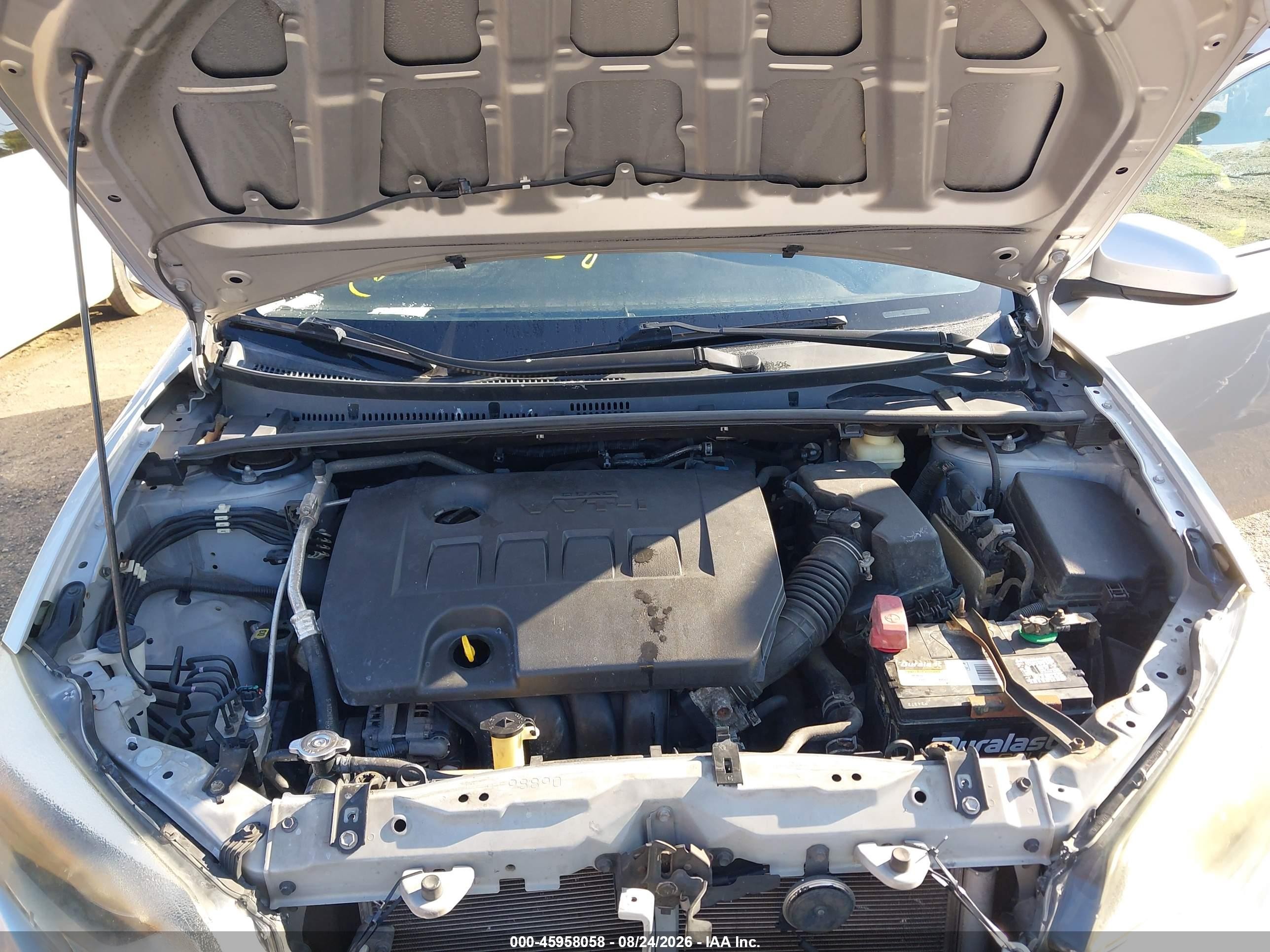 2014 Toyota Corolla Le Silver vin: 2T1BURHE0EC218244