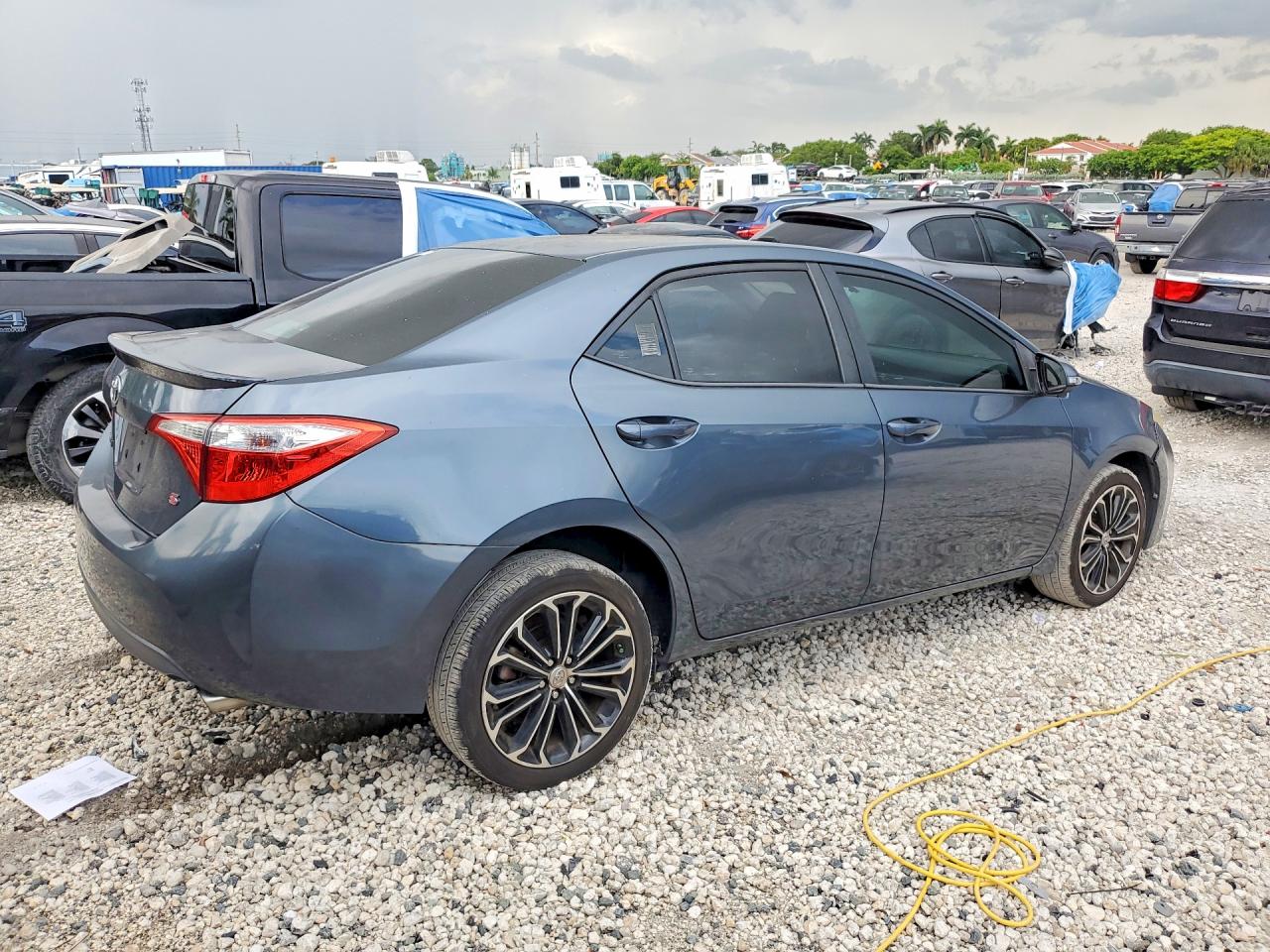 2014 Toyota Corolla S Plus Gray vin: 2T1BURHE0EC218308