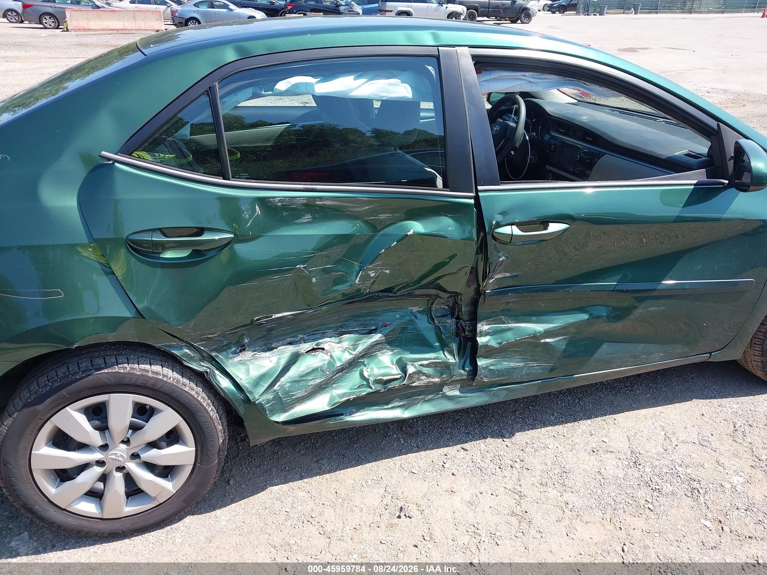 2014 Toyota Corolla Le Green vin: 2T1BURHE0EC228143