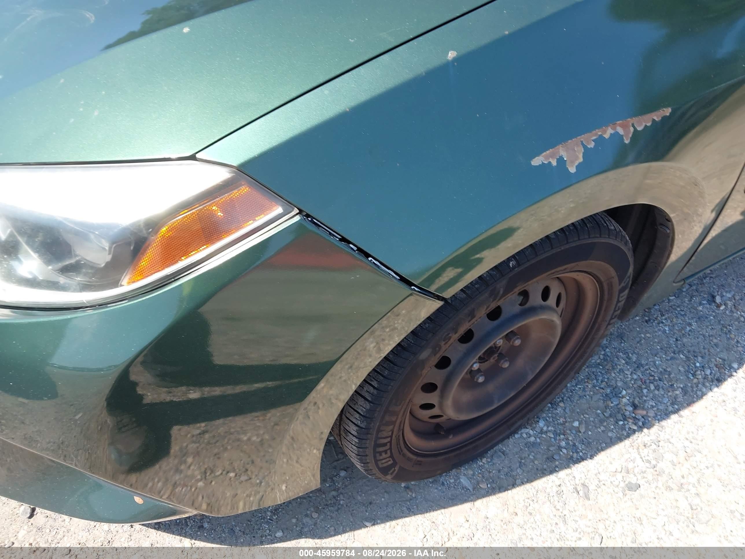 2014 Toyota Corolla Le Green vin: 2T1BURHE0EC228143