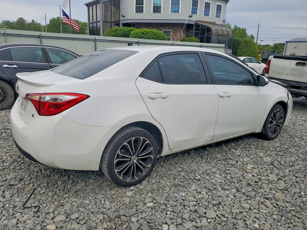 2015 Toyota Corolla S Plus White vin: 2T1BURHE0FC250502
