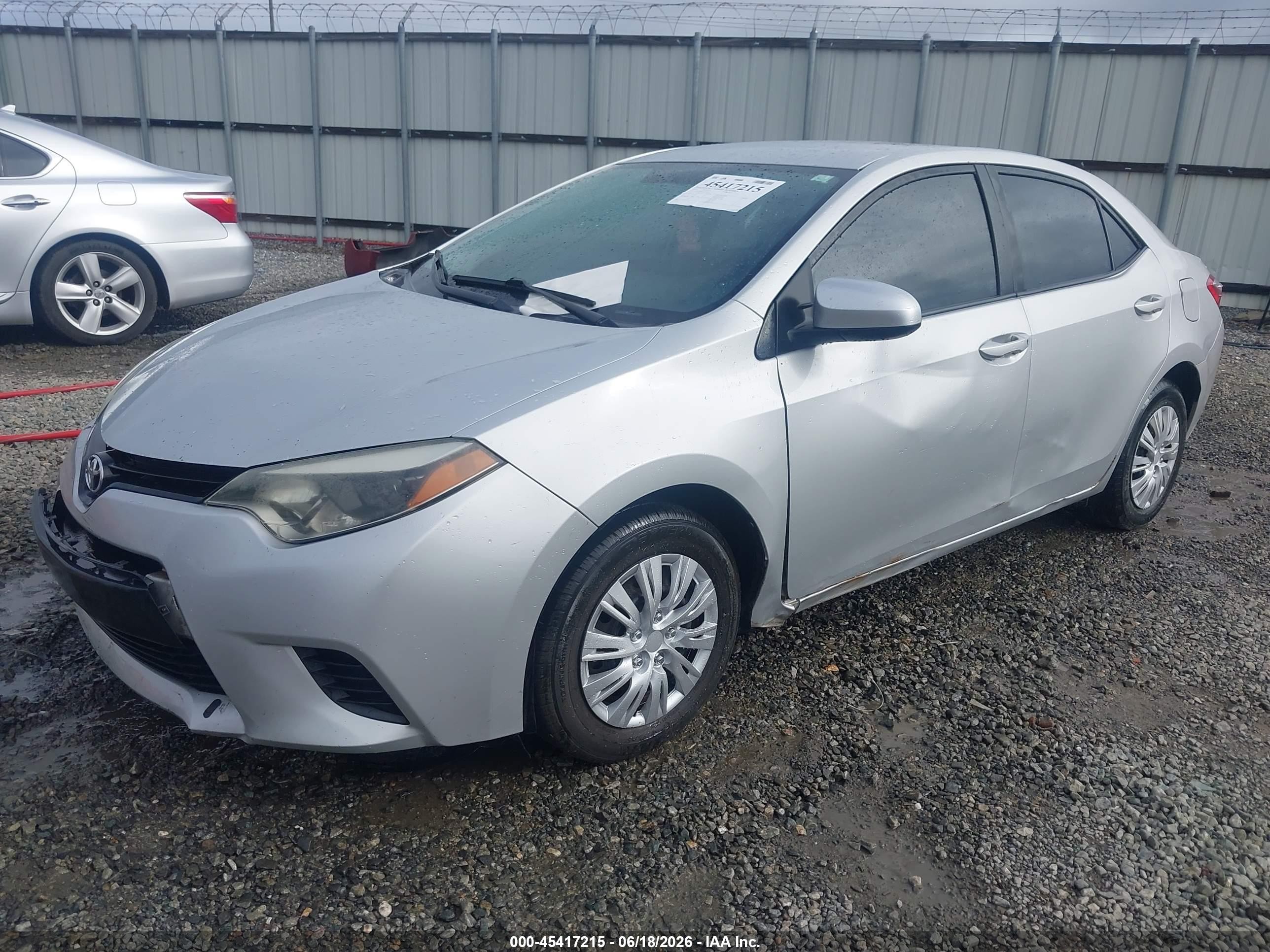 2015 Toyota Corolla L Silver vin: 2T1BURHE0FC255179