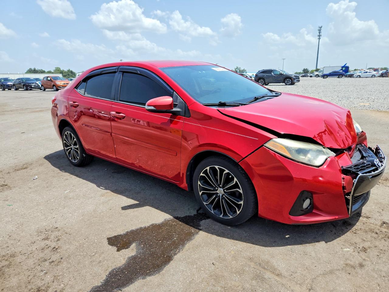 2015 Toyota Corolla S Plus Red vin: 2T1BURHE0FC256042